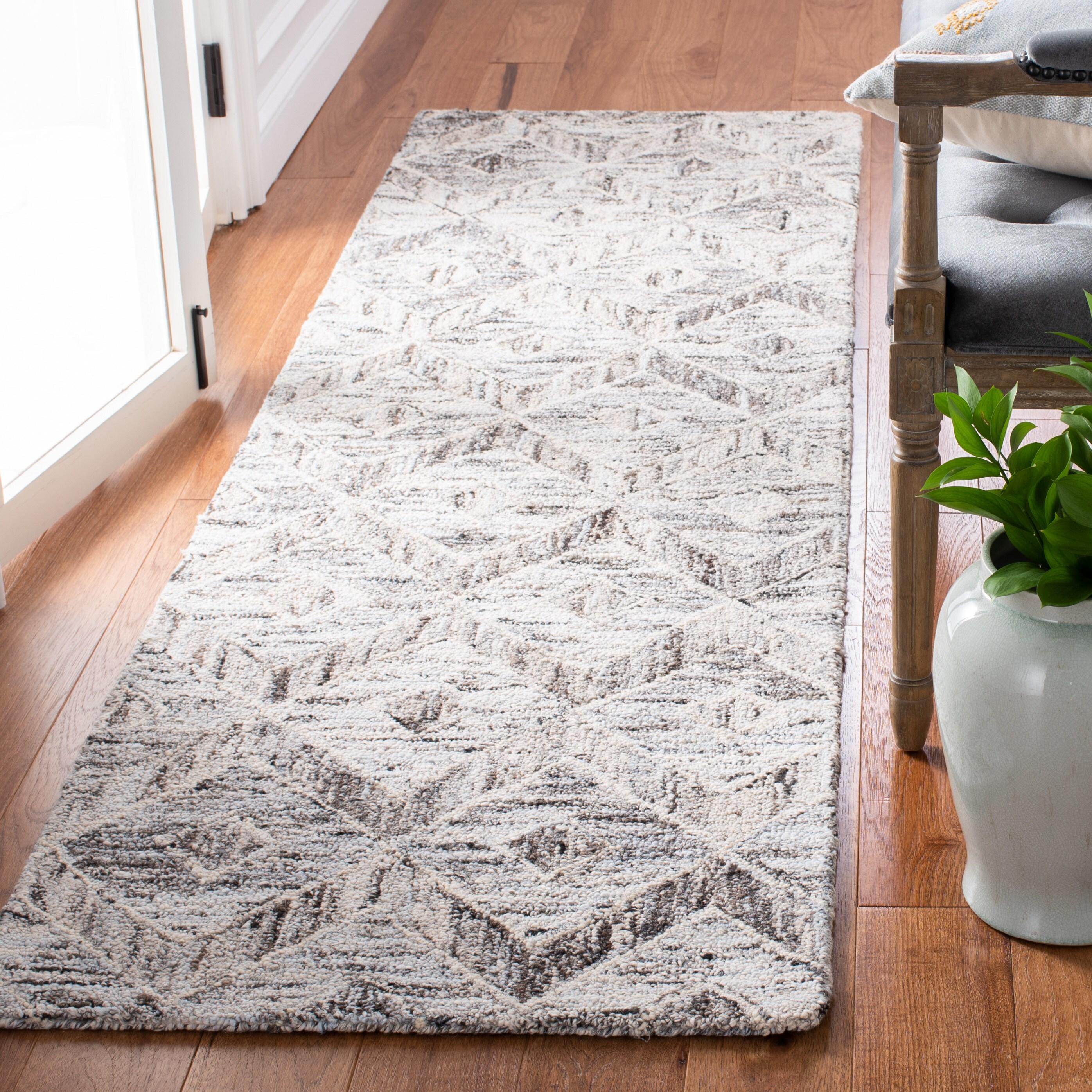Abstract ABT631 Hand Tufted Runner Rug - Grey/Beige - 2'3"x8' - Safavieh.