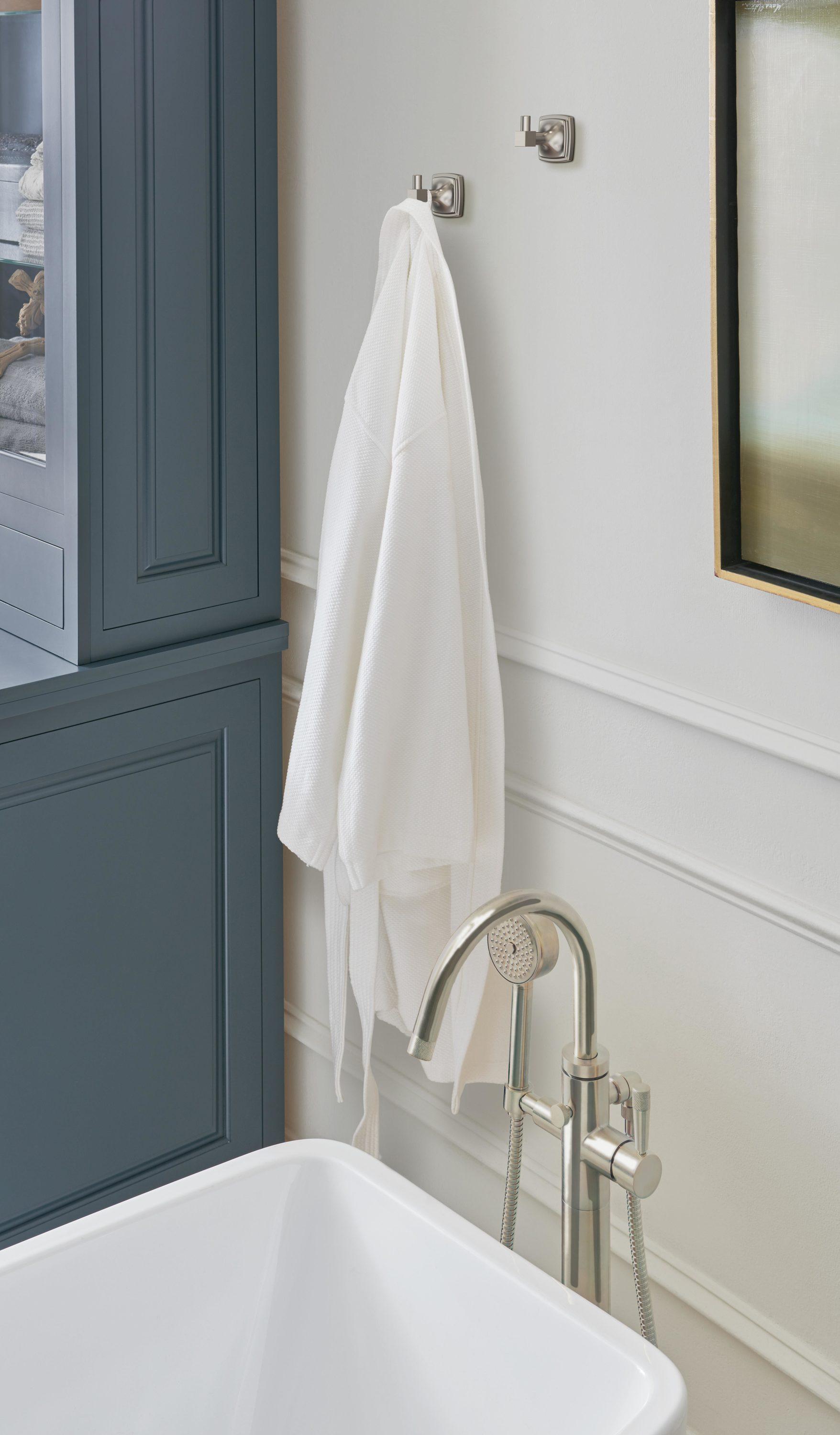 Amerock Stature Brushed Nickel Single Prong Robe Hook