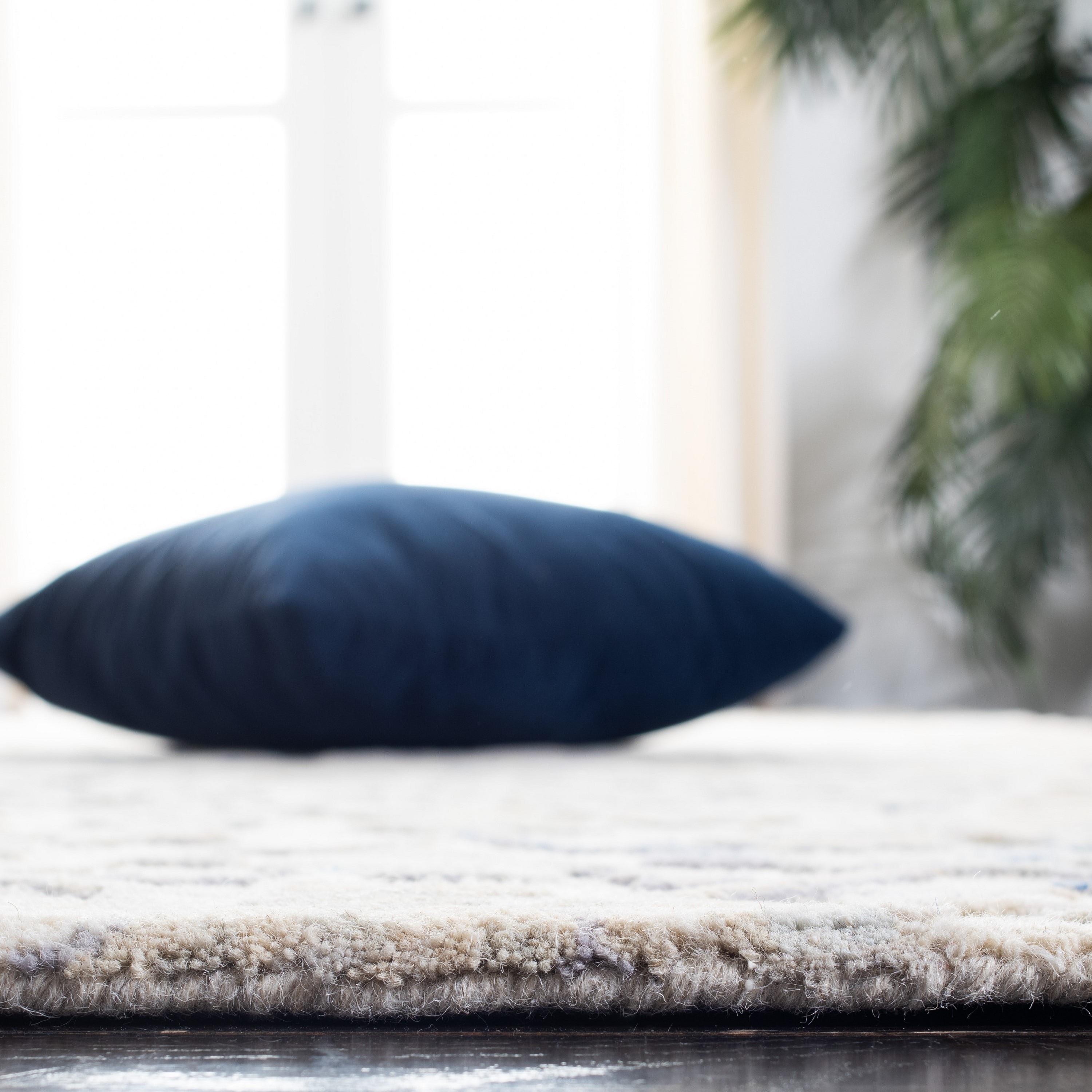 Glamour GLM622 Hand Tufted Runner Rug - Grey/Blue - 2'3"x8' - Safavieh.