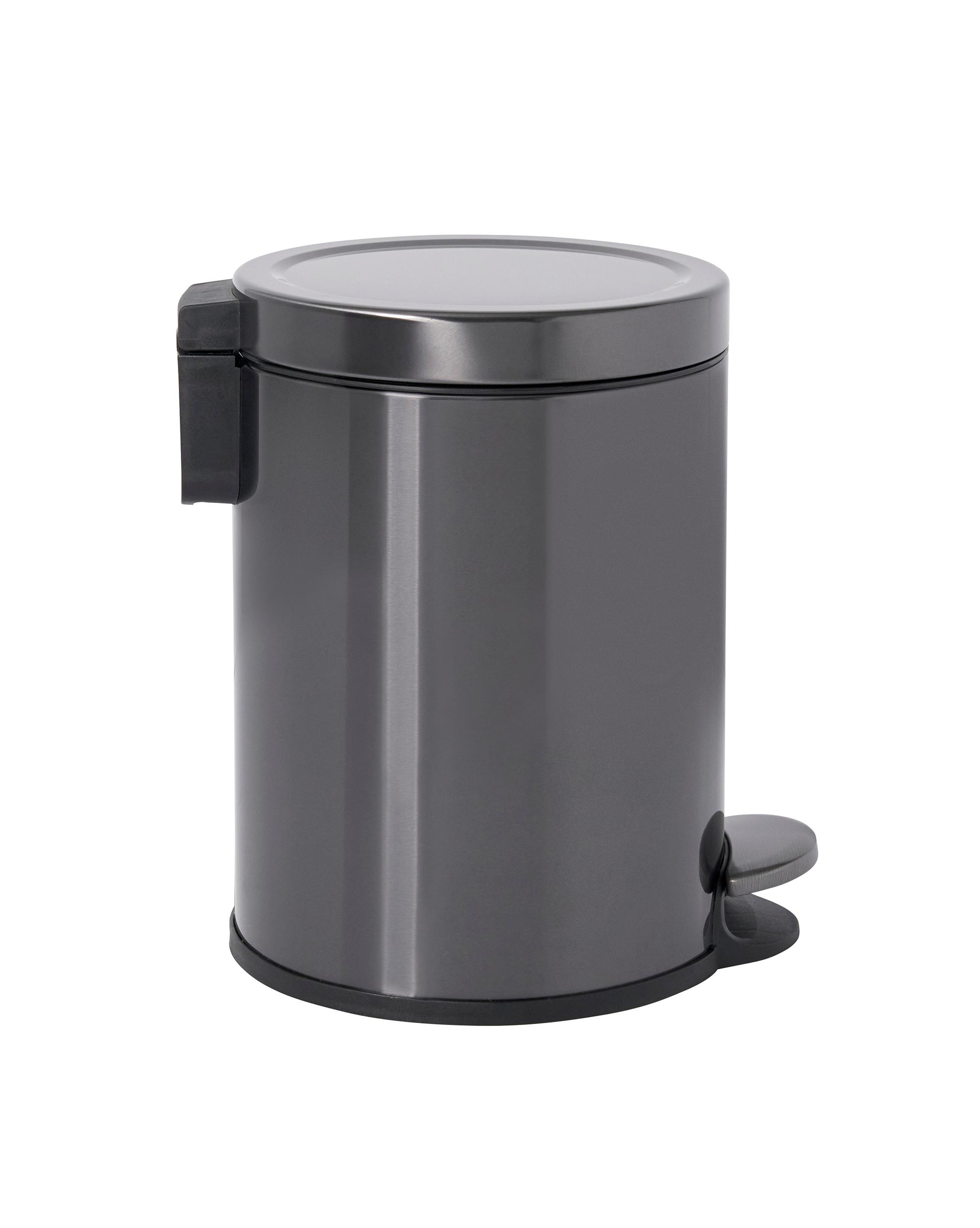Rubbermaid 1.6 Gal. Stainless Steel Round Step-On Household Metal Trash Can