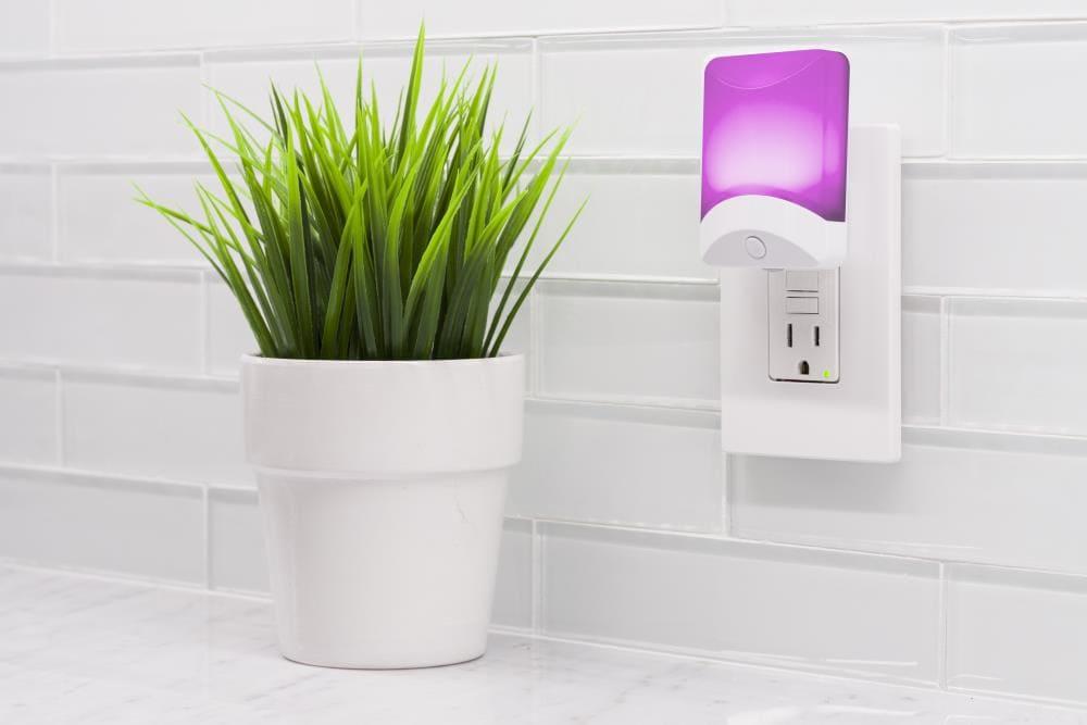 GE Color-Changing LED Night Light, White, 34693