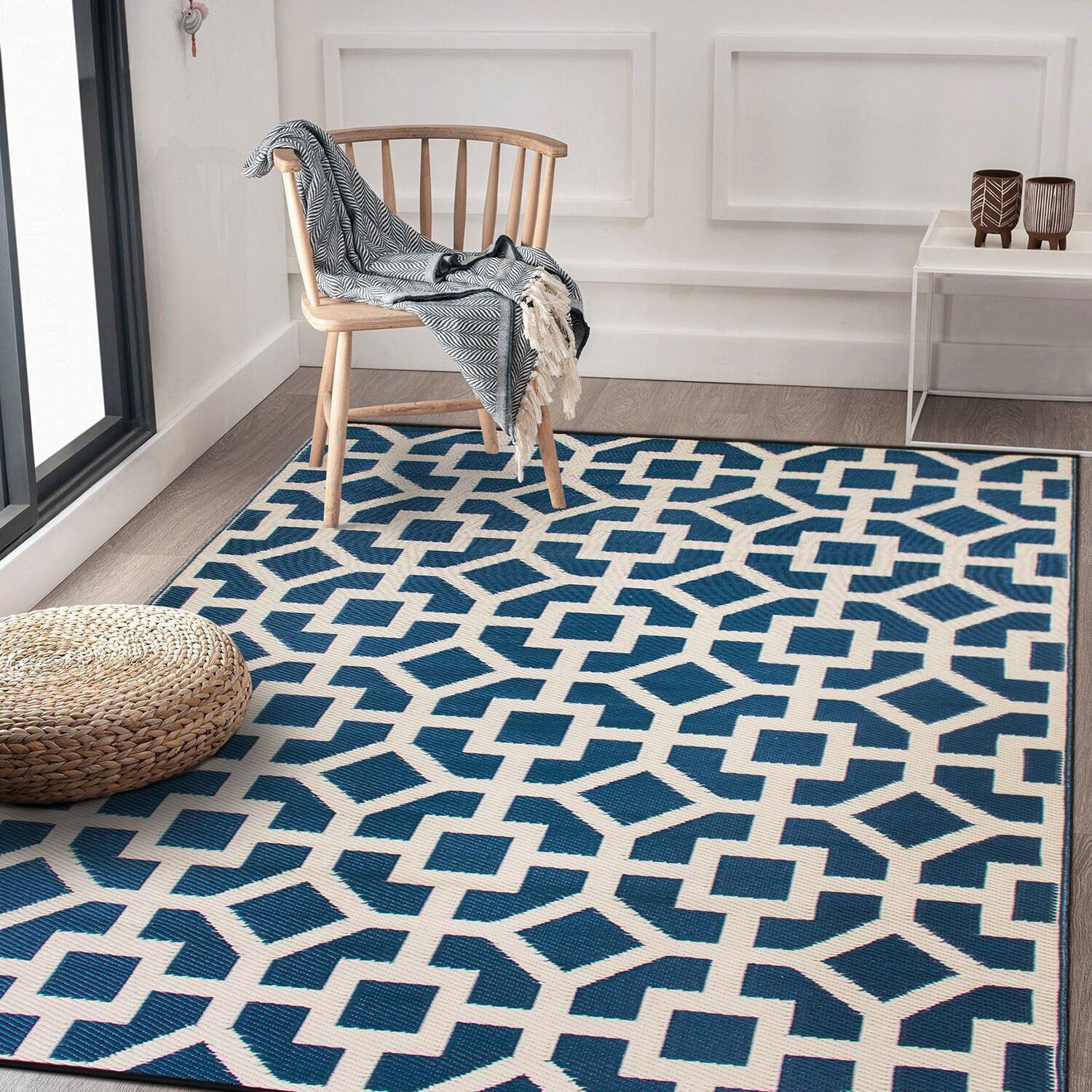 World Rug Gallery Contemporary Geometric Reversible Plastic Indoor and Outdoor Rugs - NAVY 3'x5':  Flat Pile,  UV-Resistant