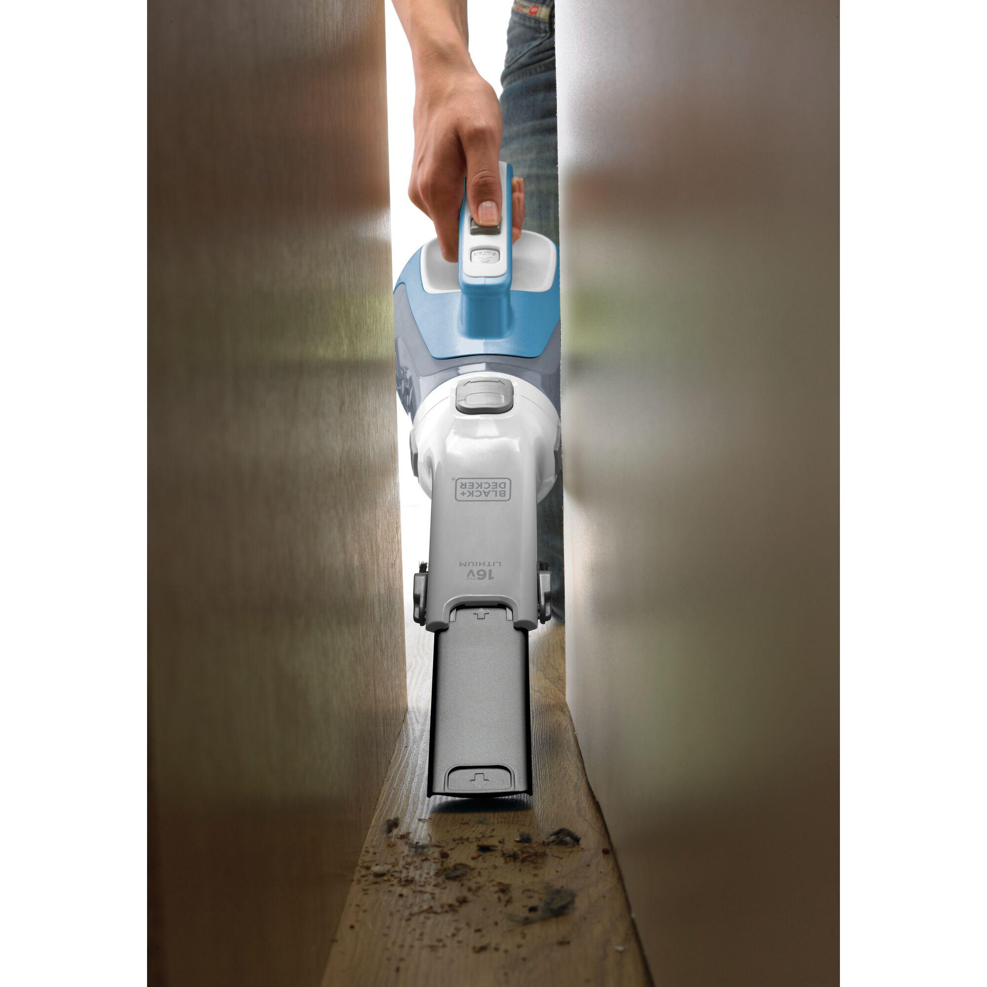 BLACK+DECKER Dustbuster AdvancedClean Cordless Handheld Vacuum CHV1410L