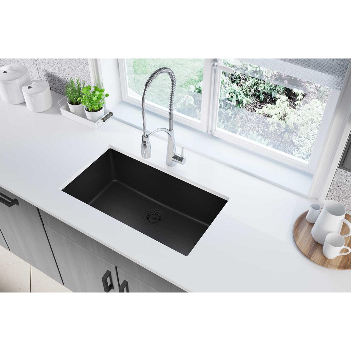 Quartz Classic 33" x 18-7/16" x 9-7/16" Undermount Kitchen Sink