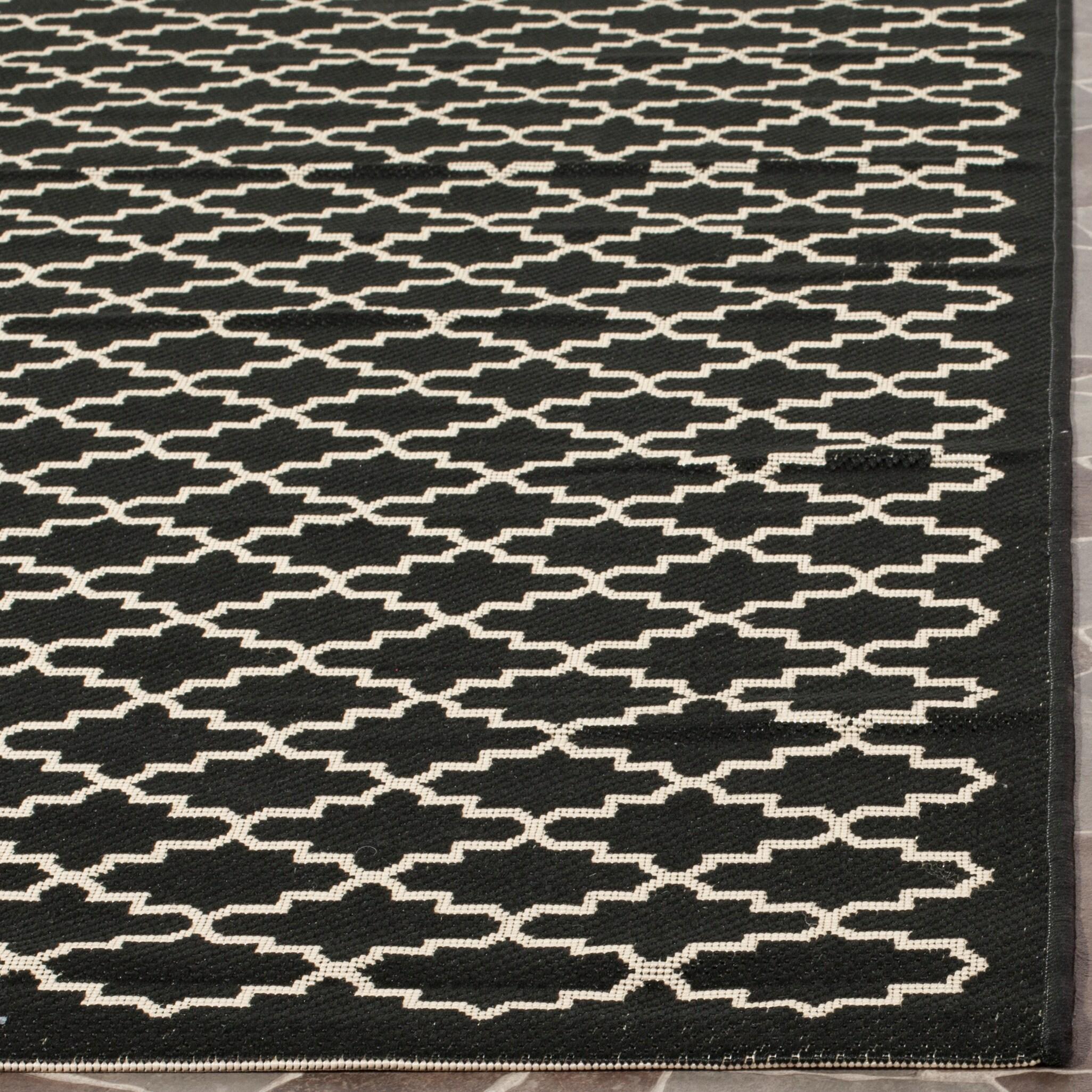 SAFAVIEH Courtyard Hilbert Geometric Indoor/Outdoor Runner Rug, Black/Beige, 2'3" x 8'