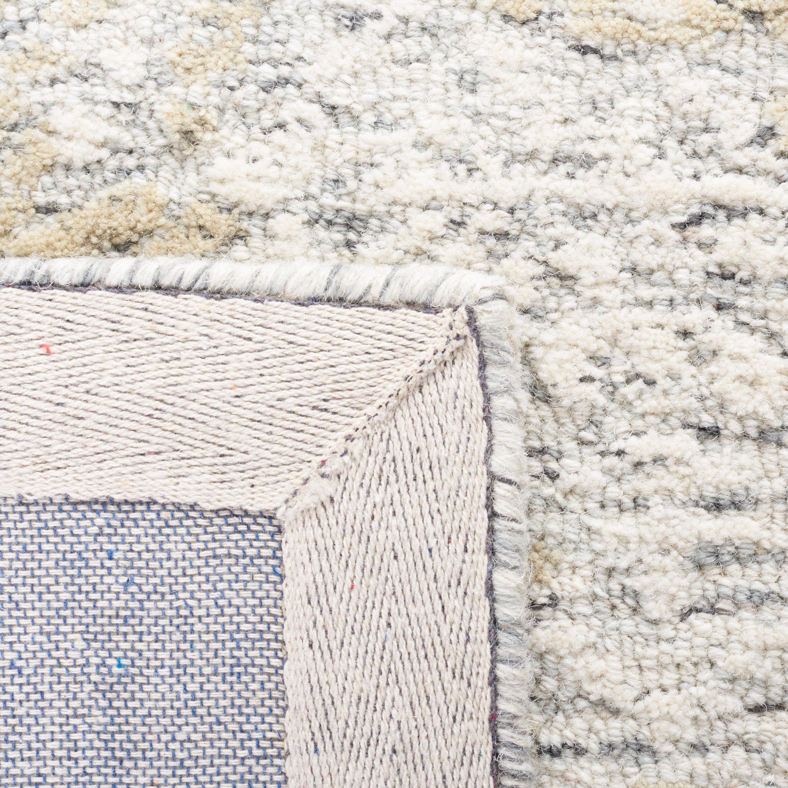 Metro MET905 Hand Tufted Area Rug - Gray/Ivory - 6'x6' - Safavieh.