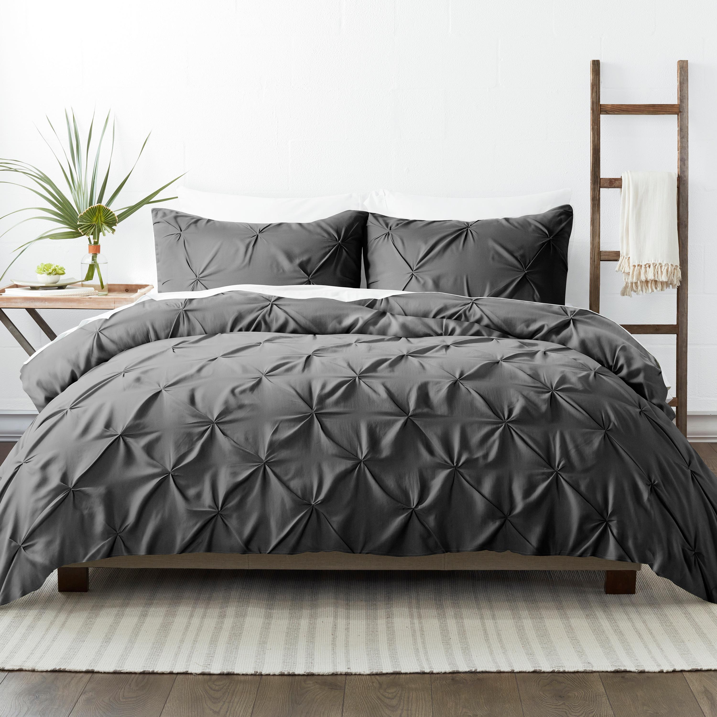 Pinch Pleat Textured Duvet Cover Set