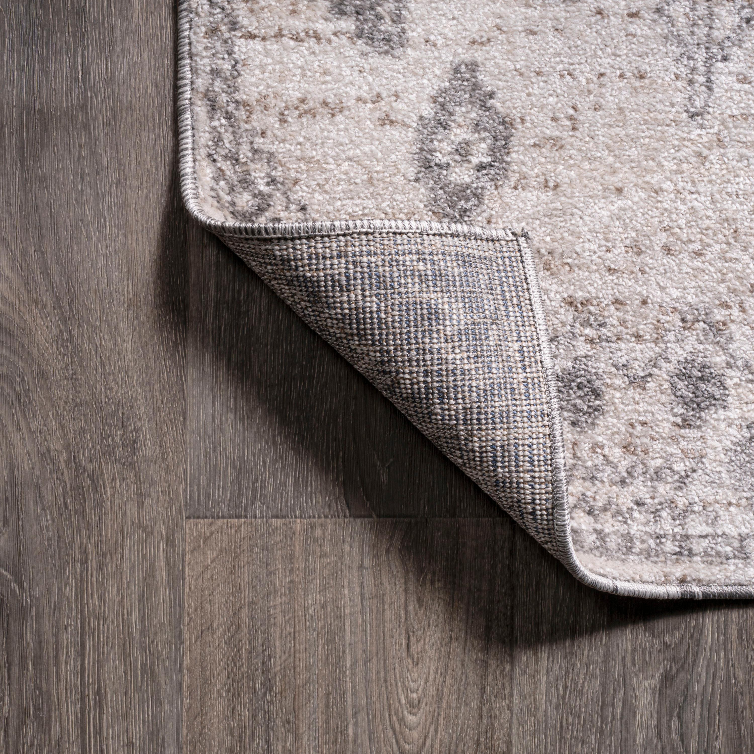 2'x10' Idris Diamond Geometric Runner Rug, Gray - JONATHAN Y
