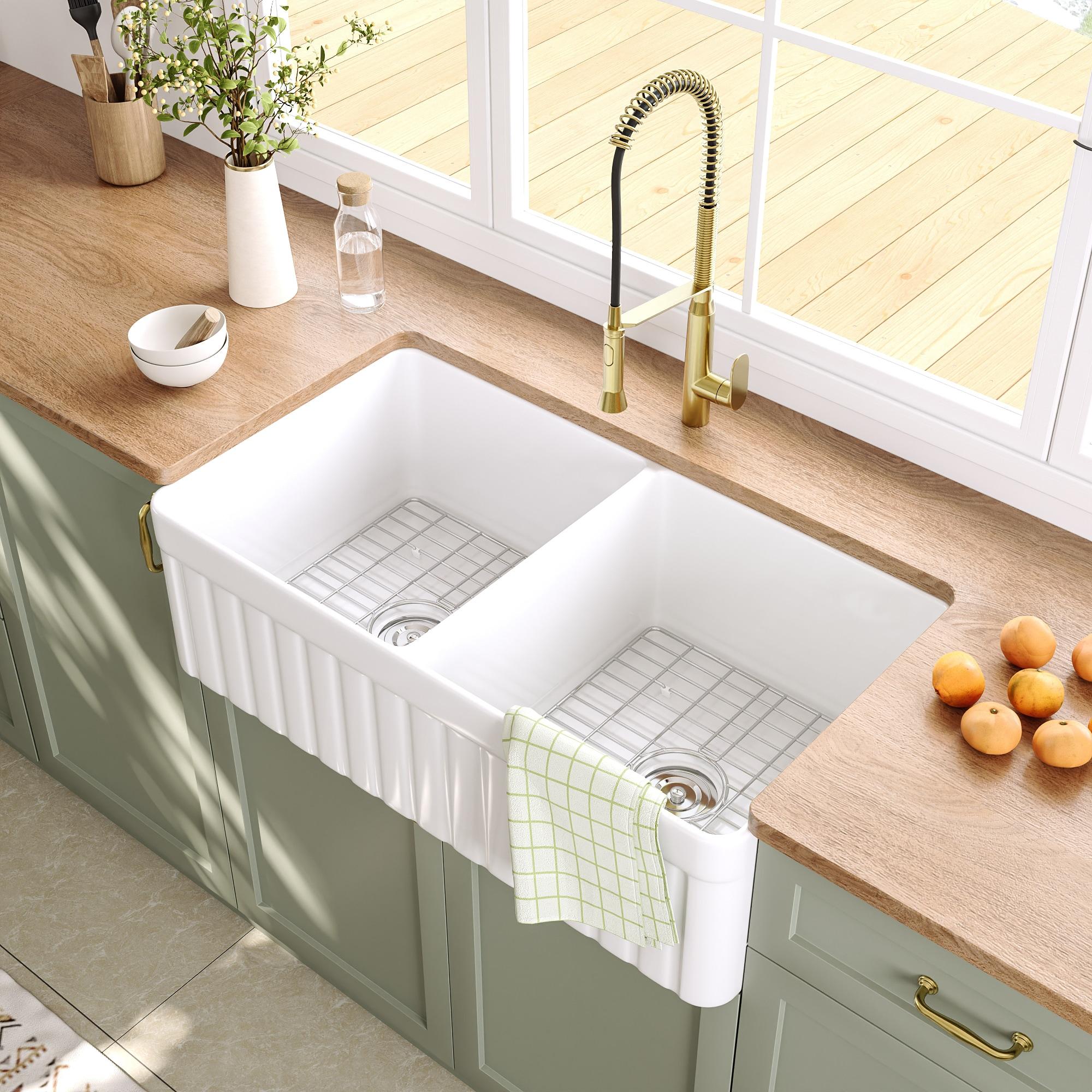 Nova 33" L x 18" W Double Bowl Fireclay Farmhouse Kitchen Sink with Sink Grid and Basket Strainer