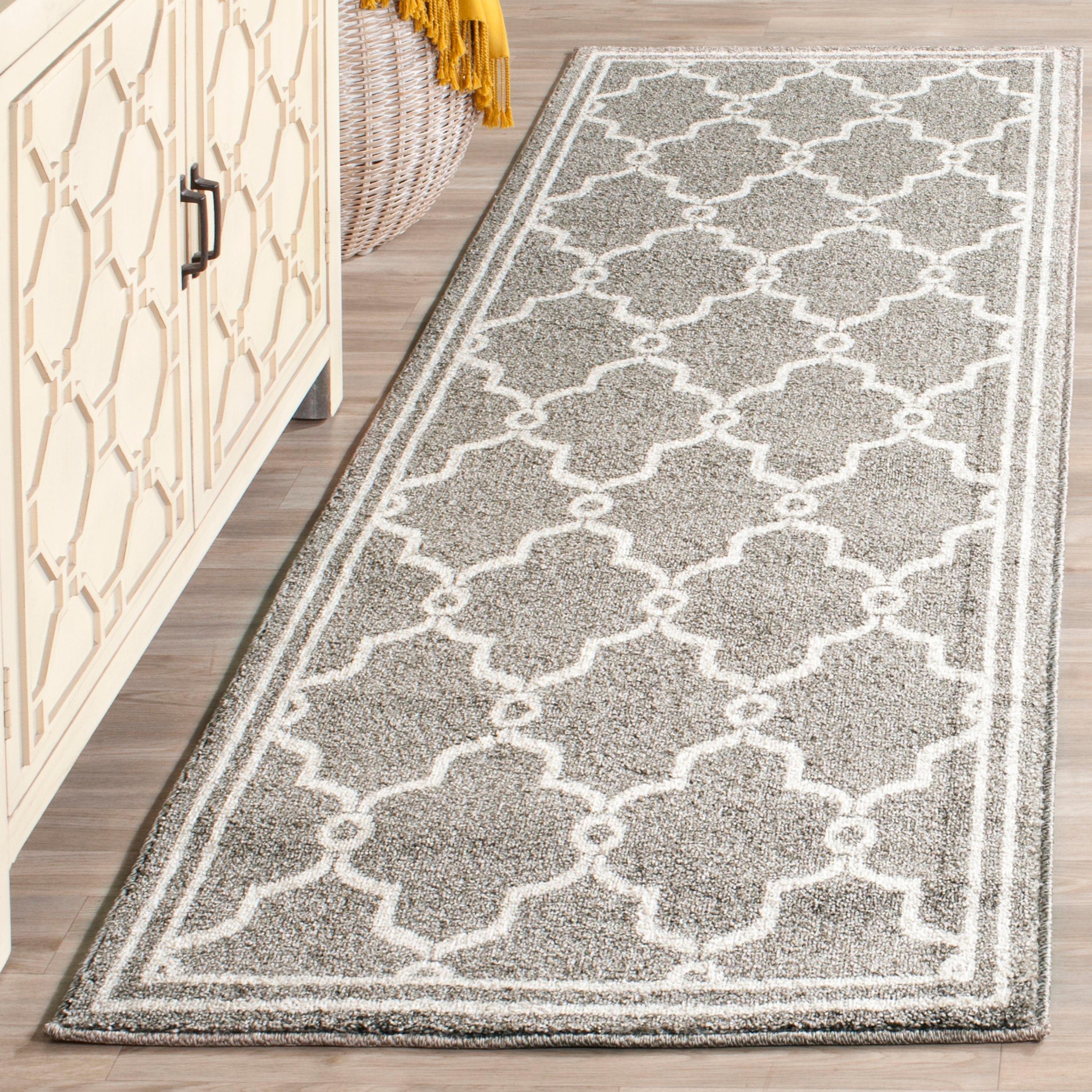 Amherst AMT414 Power Loomed Indoor Runner Rug - Dark Grey/Beige - 2'3"x11' - Safavieh