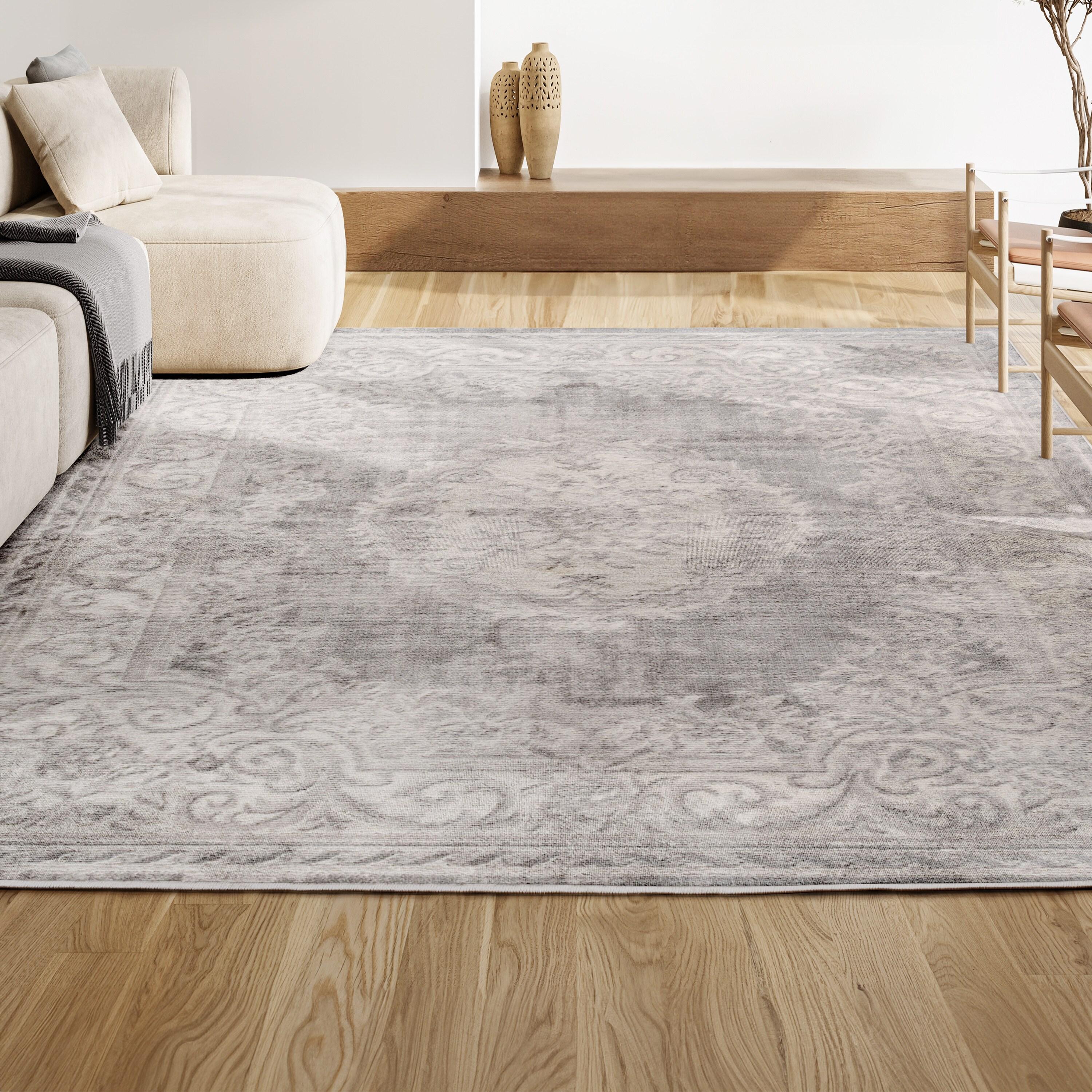4'x6' Rosalia Cottage Medallion Area Rug, Ivory/Gray - JONATHAN Y