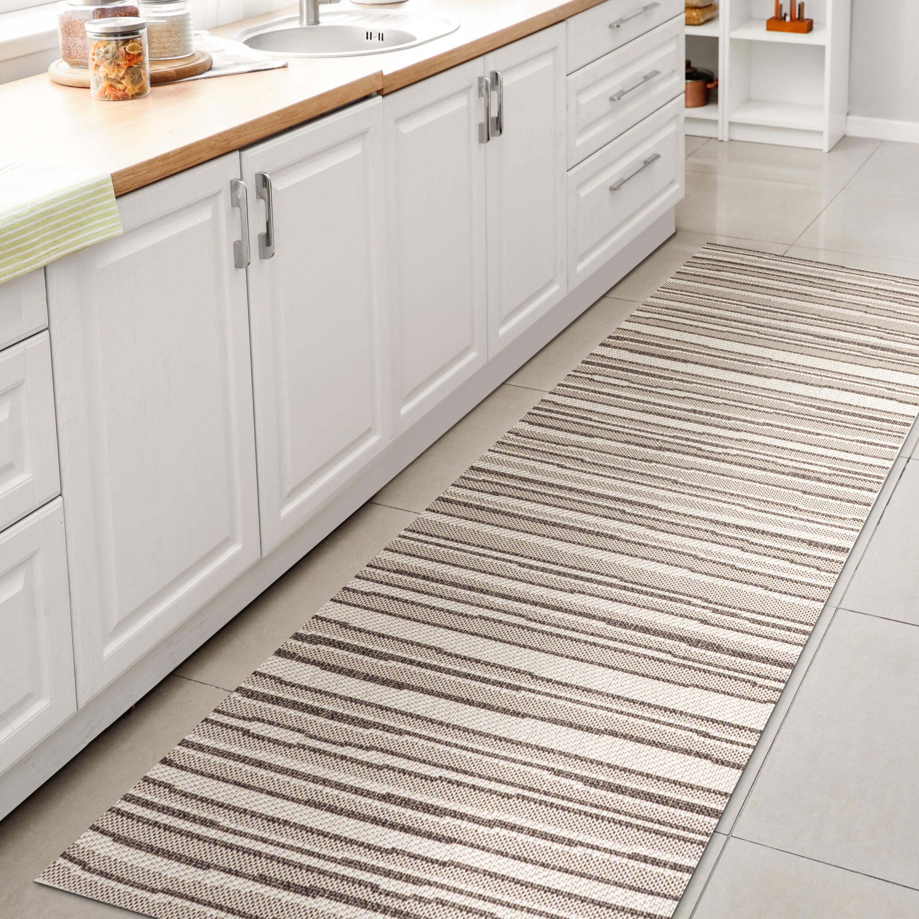 2' x 8' Castara Wavy Stripe Modern Indoor/Outdoor Runner Rug, Cream/Dark Gray - JONATHAN Y