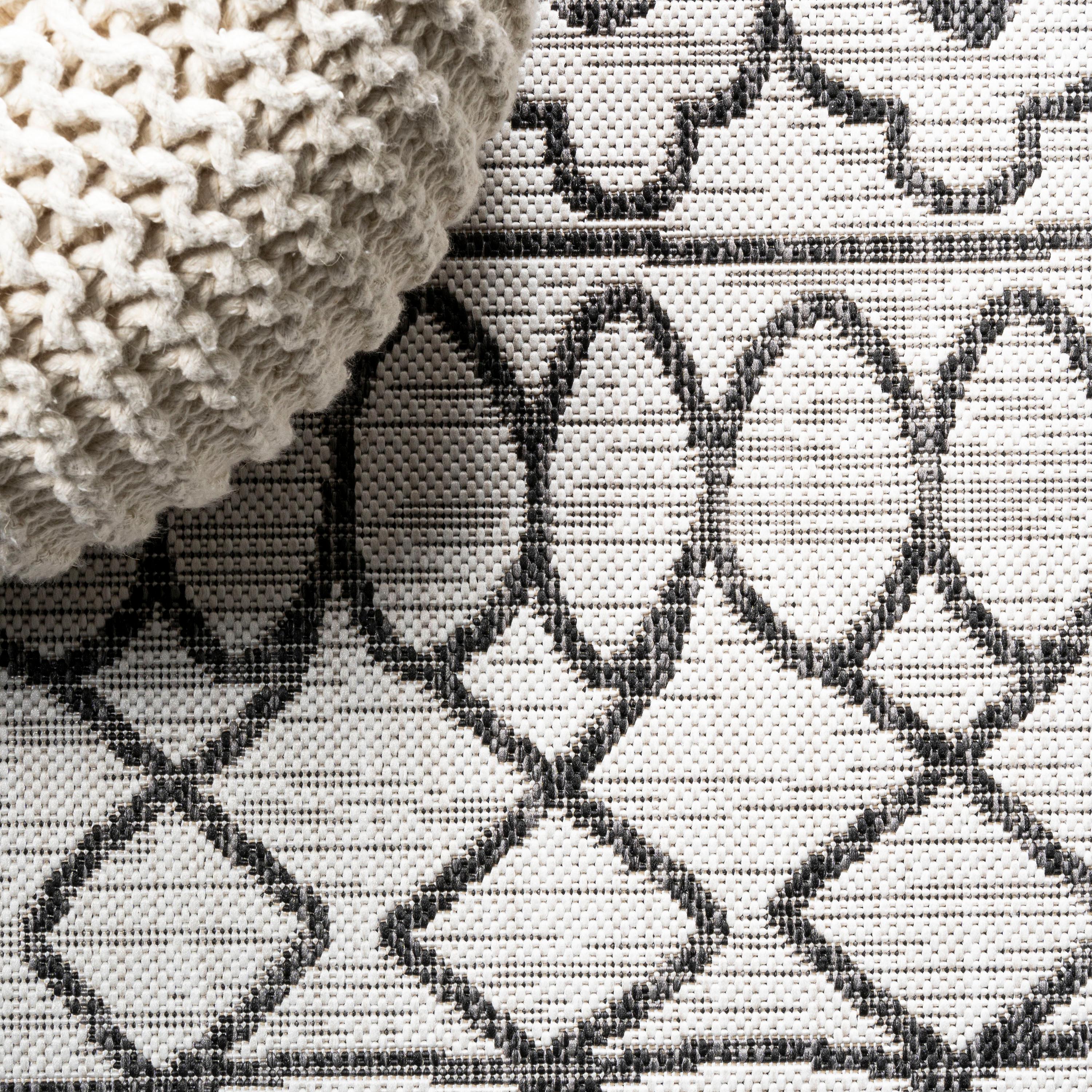3'x5' Kafel Modern Bohemian Indoor/Outdoor Area Rug, Ivory/Black - JONATHAN Y