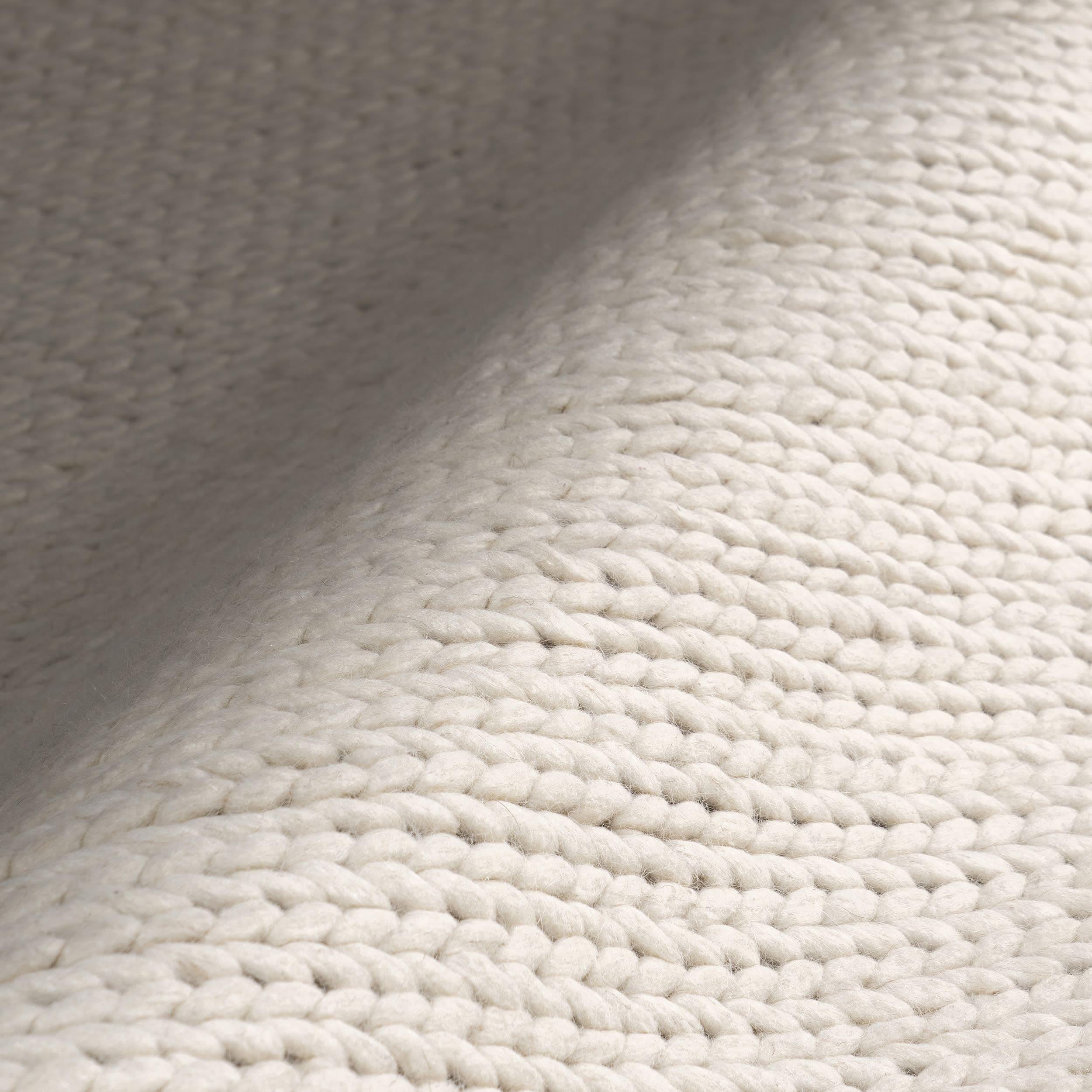 nuLOOM Penelope Braided Wool Off White 6' x 9' Farmhouse Area Rug