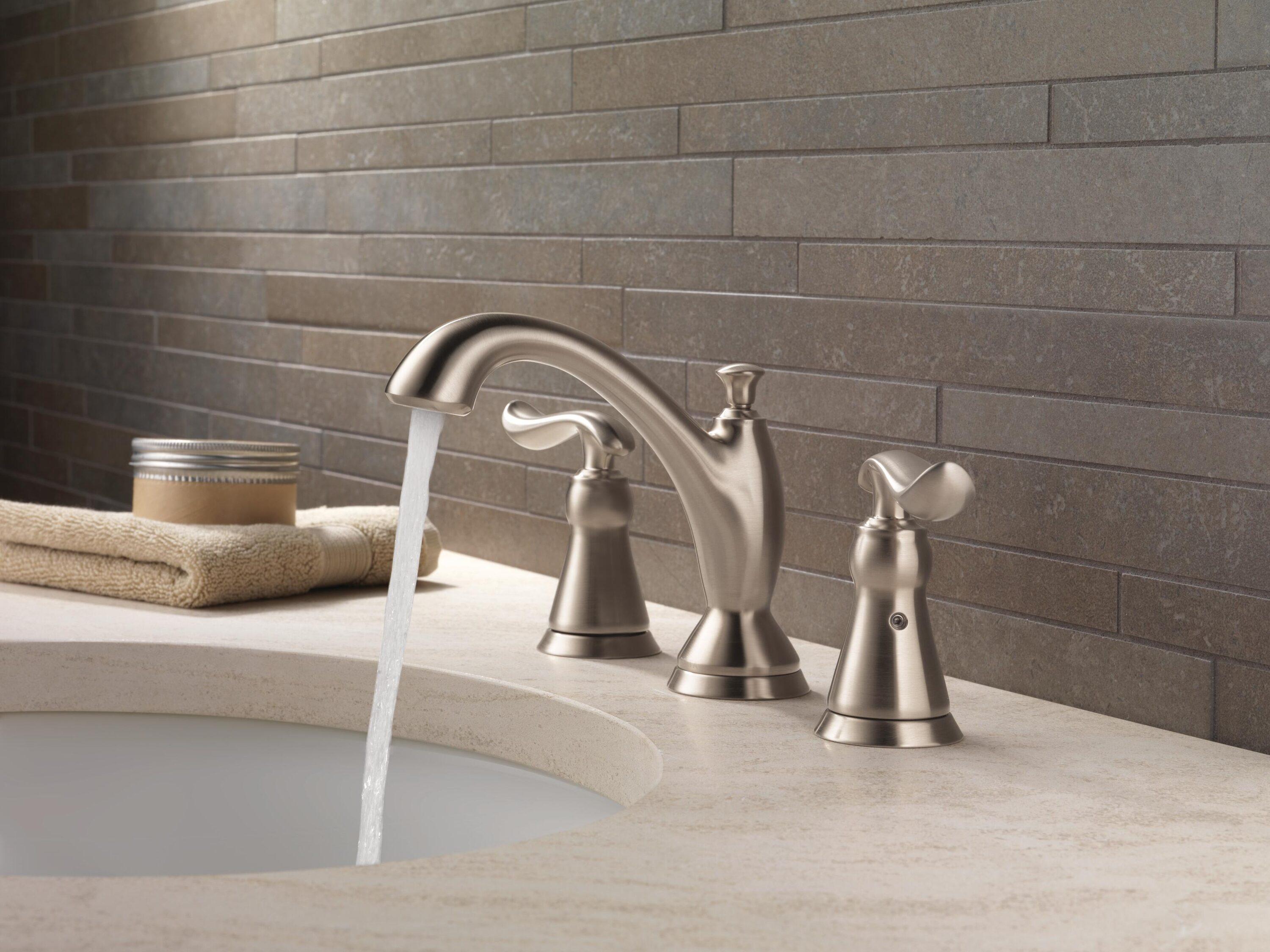 Linden Widespread Bathroom Faucet 3 Hole, 2-handle Bathroom Sink Faucet with Drain Assembly