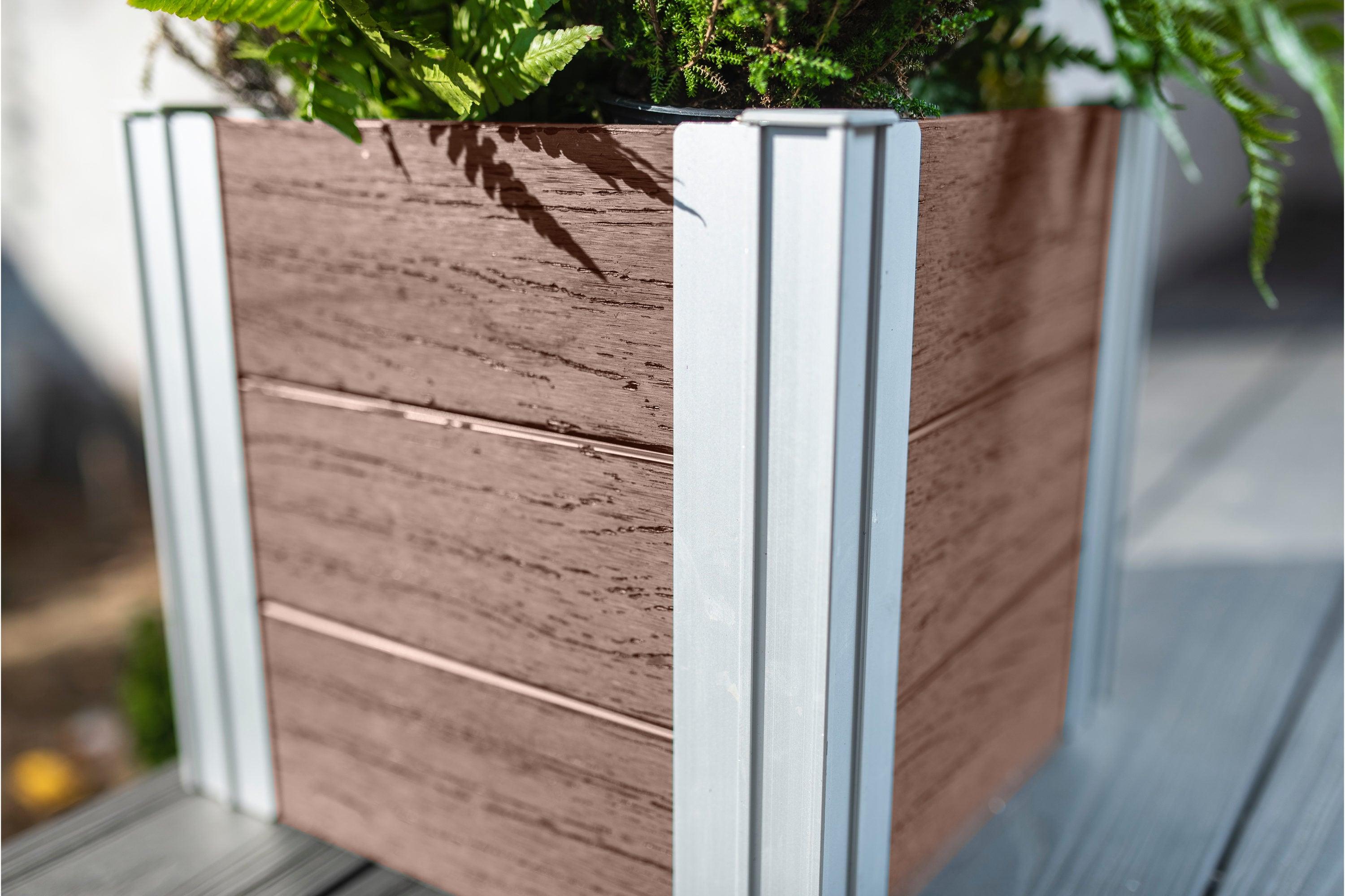 Urbana Planter Box