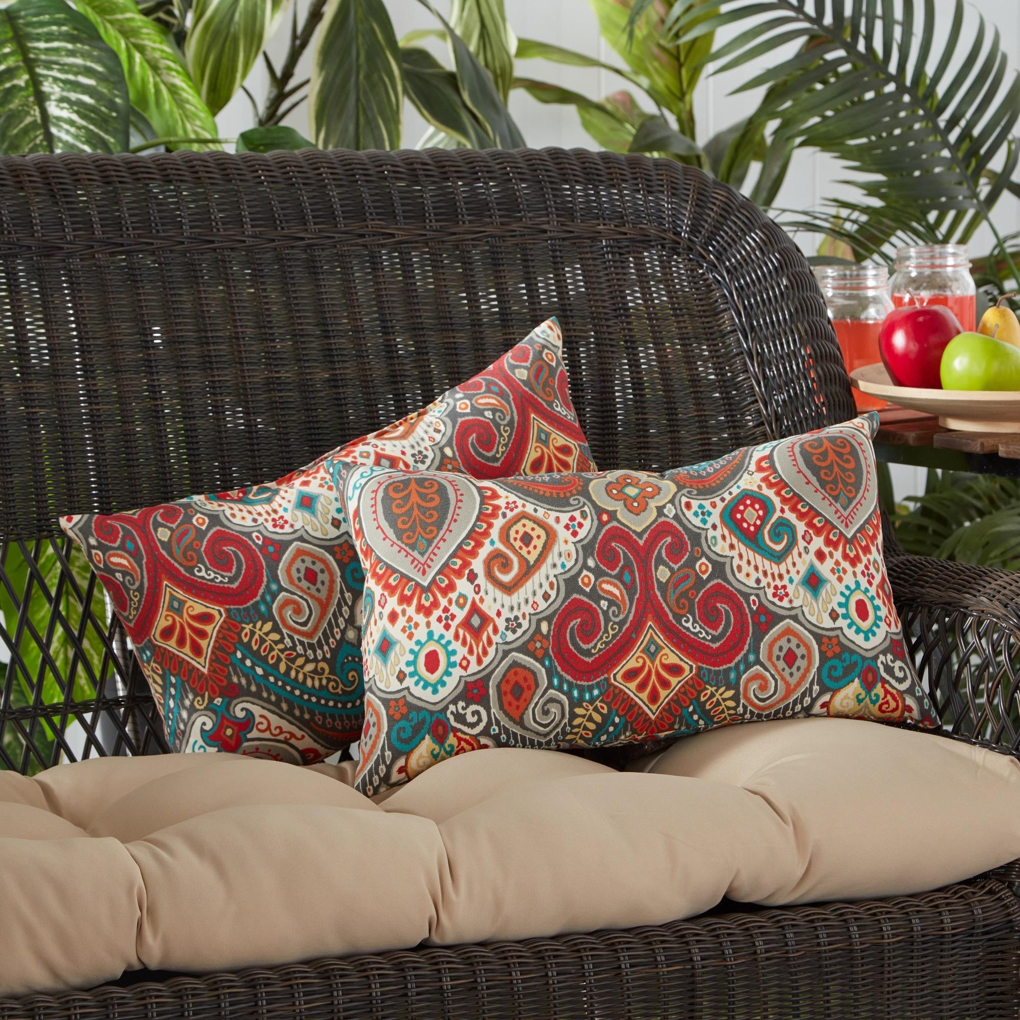 Indoor/Outdoor Reversible Throw Pillow