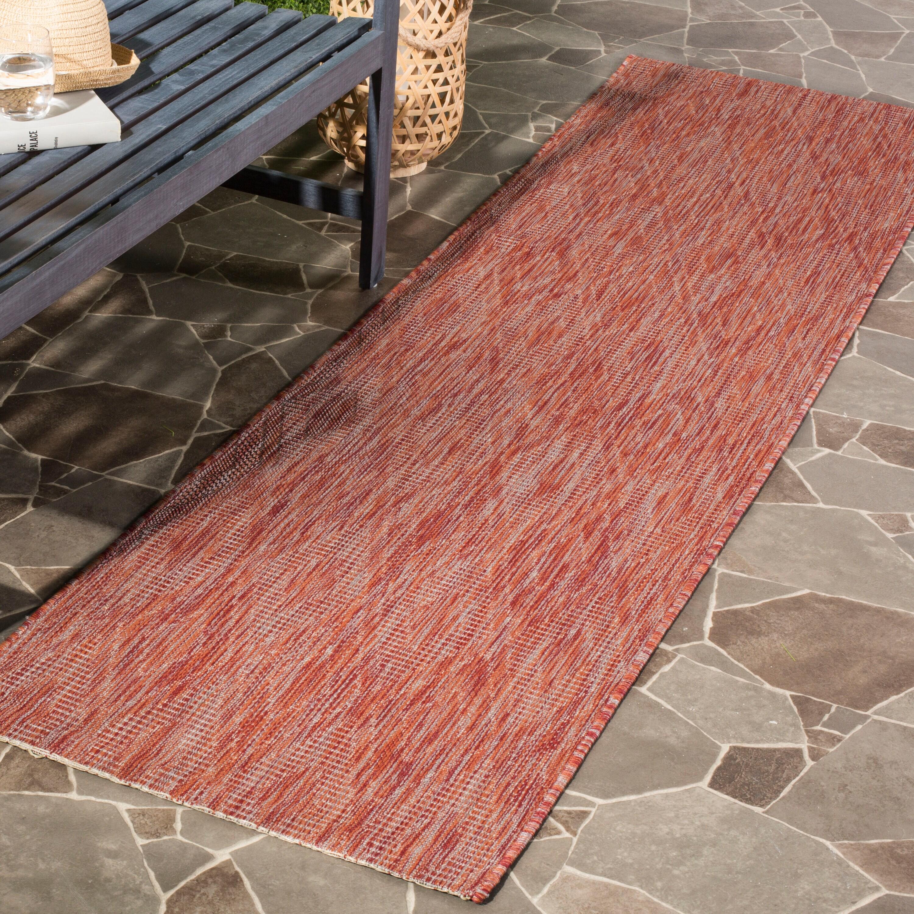 SAFAVIEH Courtyard Teodor Geometric Diamonds Indoor/Outdoor Runner, 2'3" x 10', Red