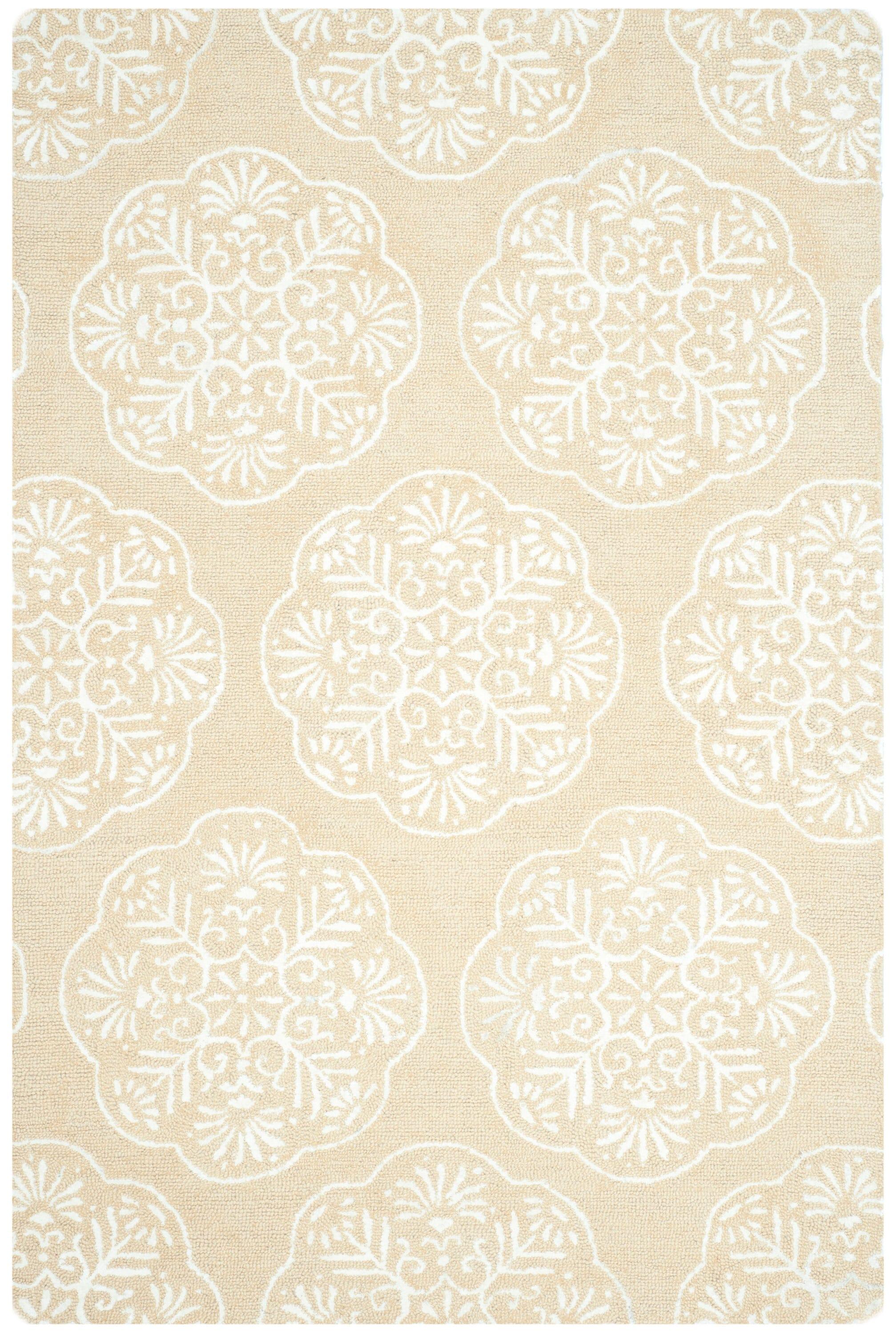 Safavieh Bella Hand Tufted Wool Floral Rug