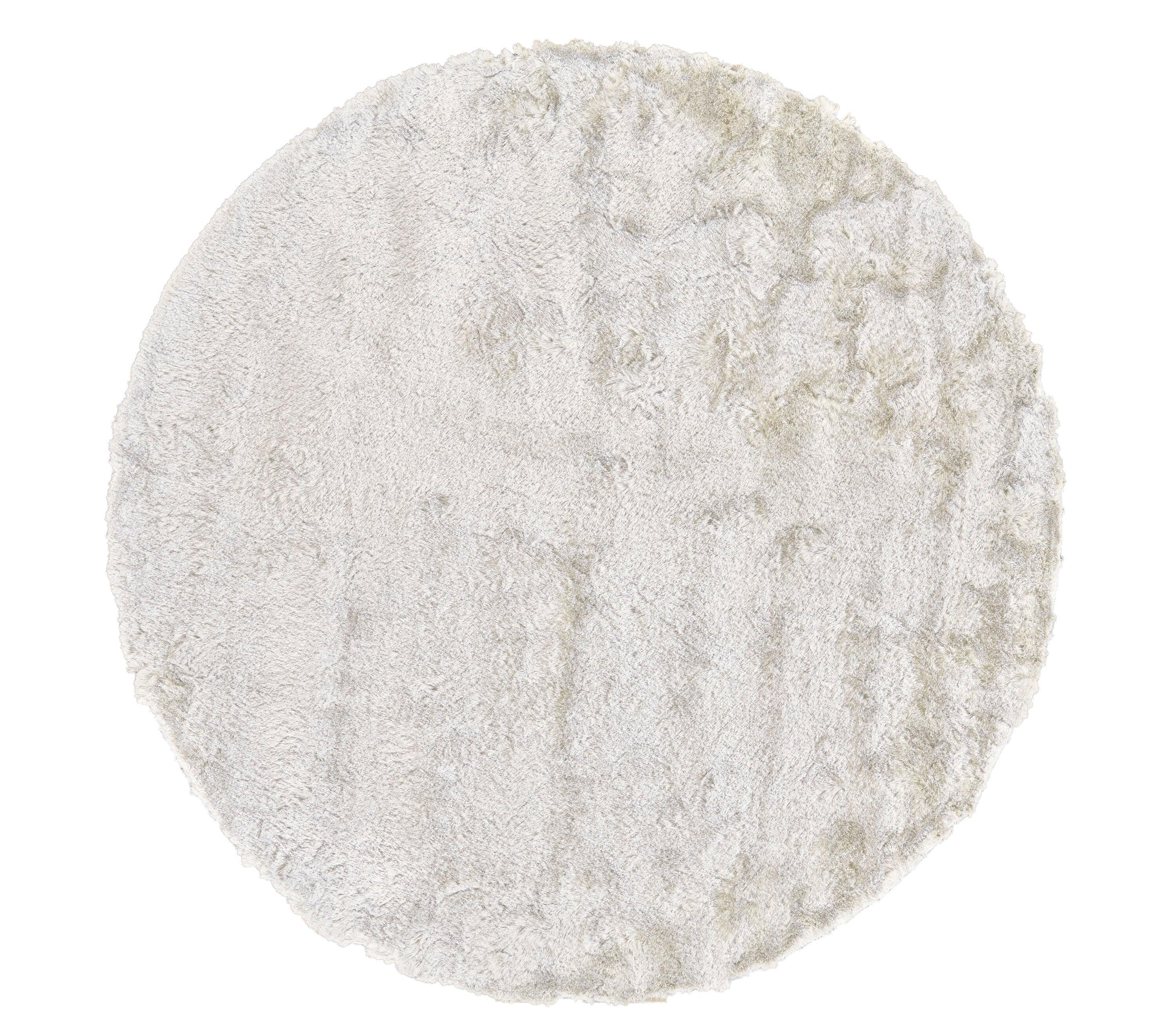 Freya 10' Round White Tufted Shag Area Rug
