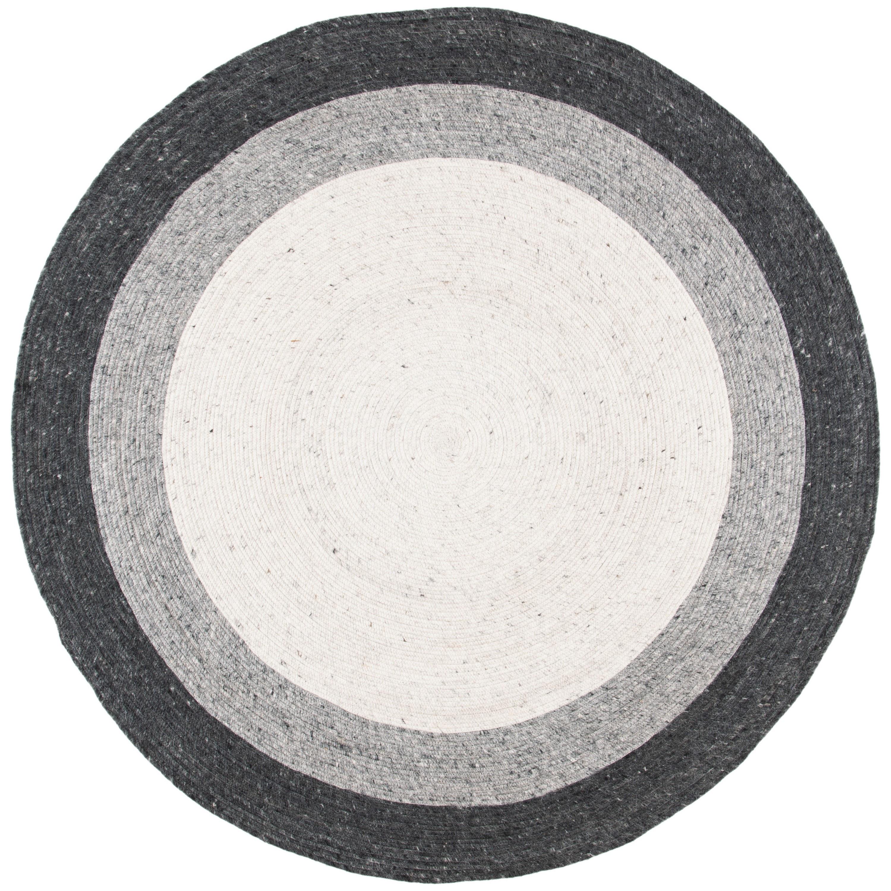 Braided BRD903 Hand Woven Indoor Area Rug - Grey/Ivory - 5' Round - Safavieh