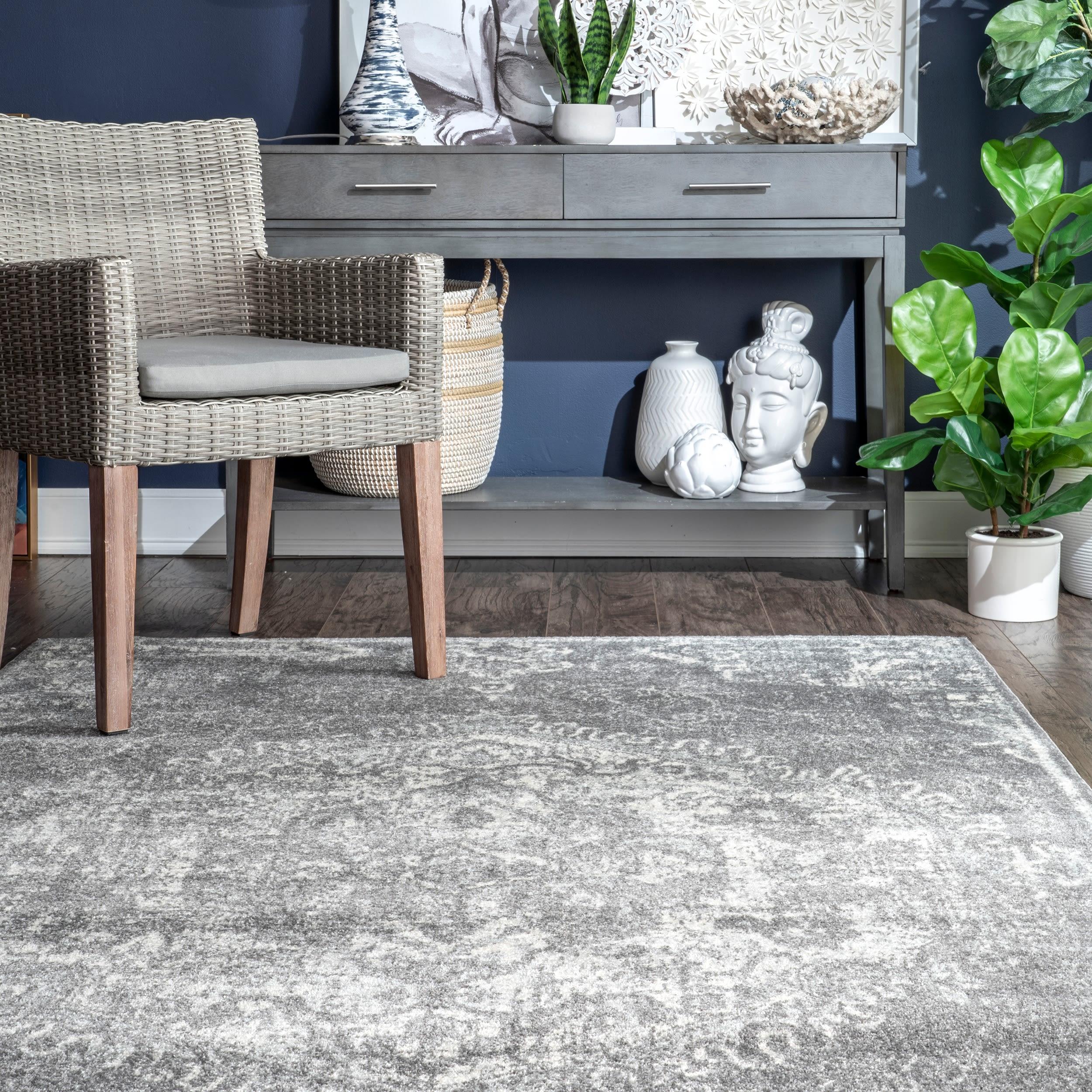 Nuloom Maranda Oriental/Persian 5x7 Indoor Area Rug for Living Room Bedroom Dining Room Kitchen, Dark Grey/Ivory