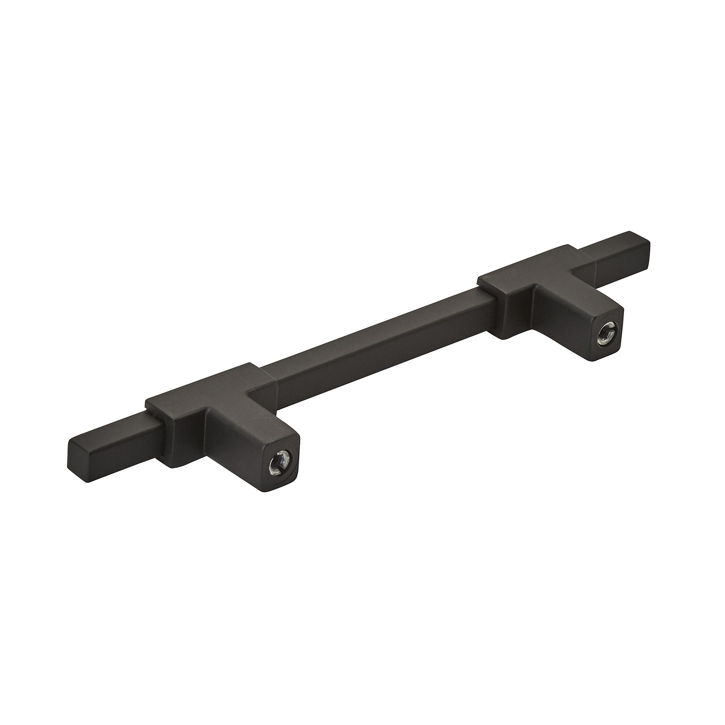 Urbanite 3.75" Center to Center Bar Pull