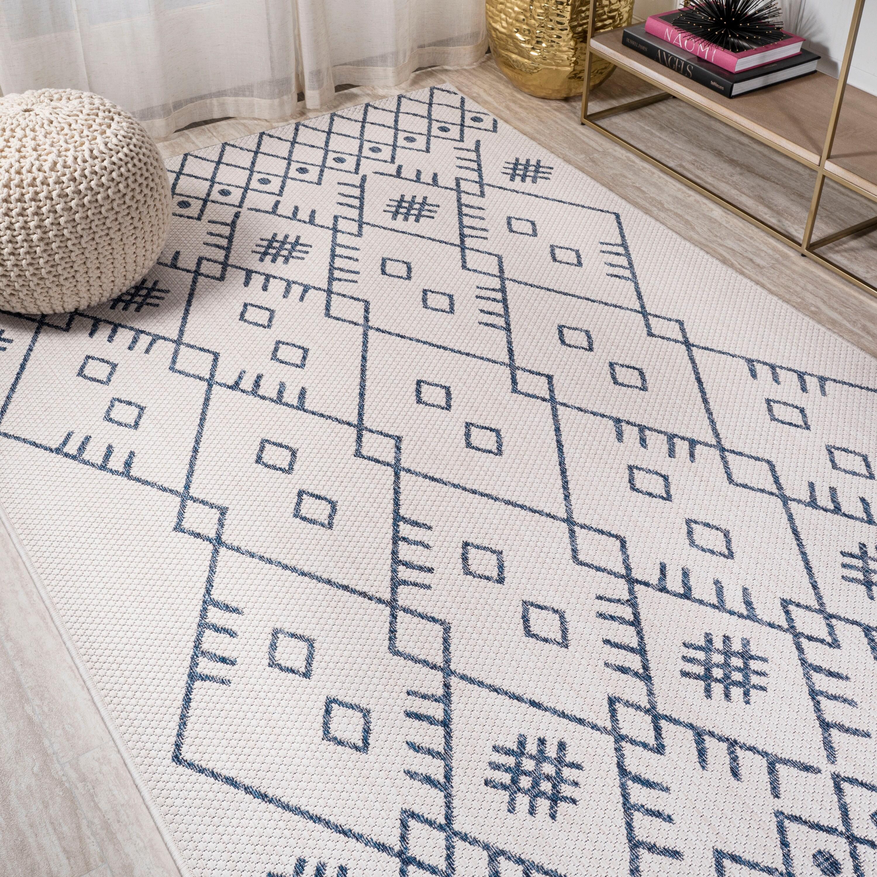 4'x6' Boho Moroccan Indoor/Outdoor Area Rug, Ivory/Navy - JONATHAN Y