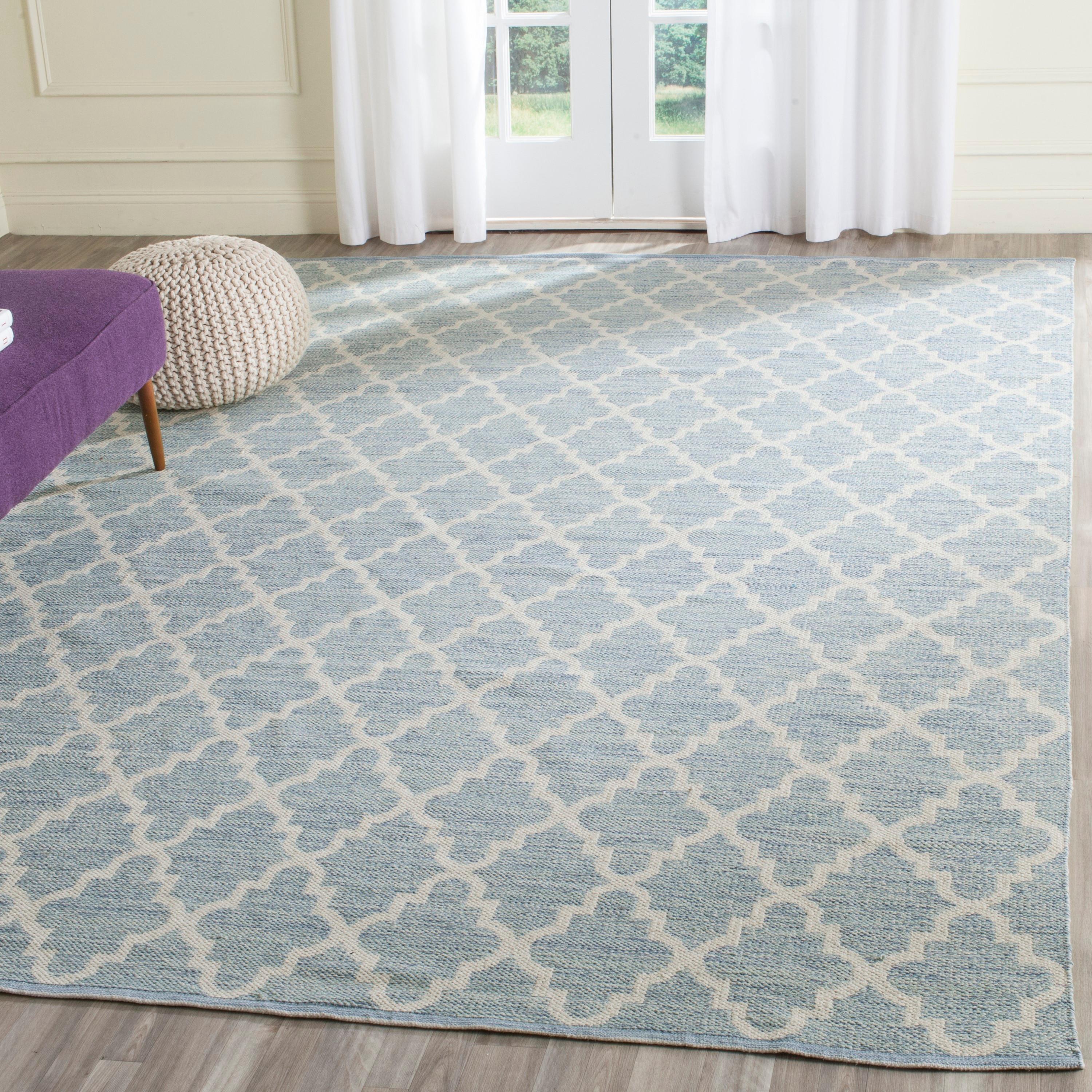 Montauk MTK810 Hand Woven Indoor Accent Rug - Light Blue/Ivory - 2'6"x4' - Safavieh.