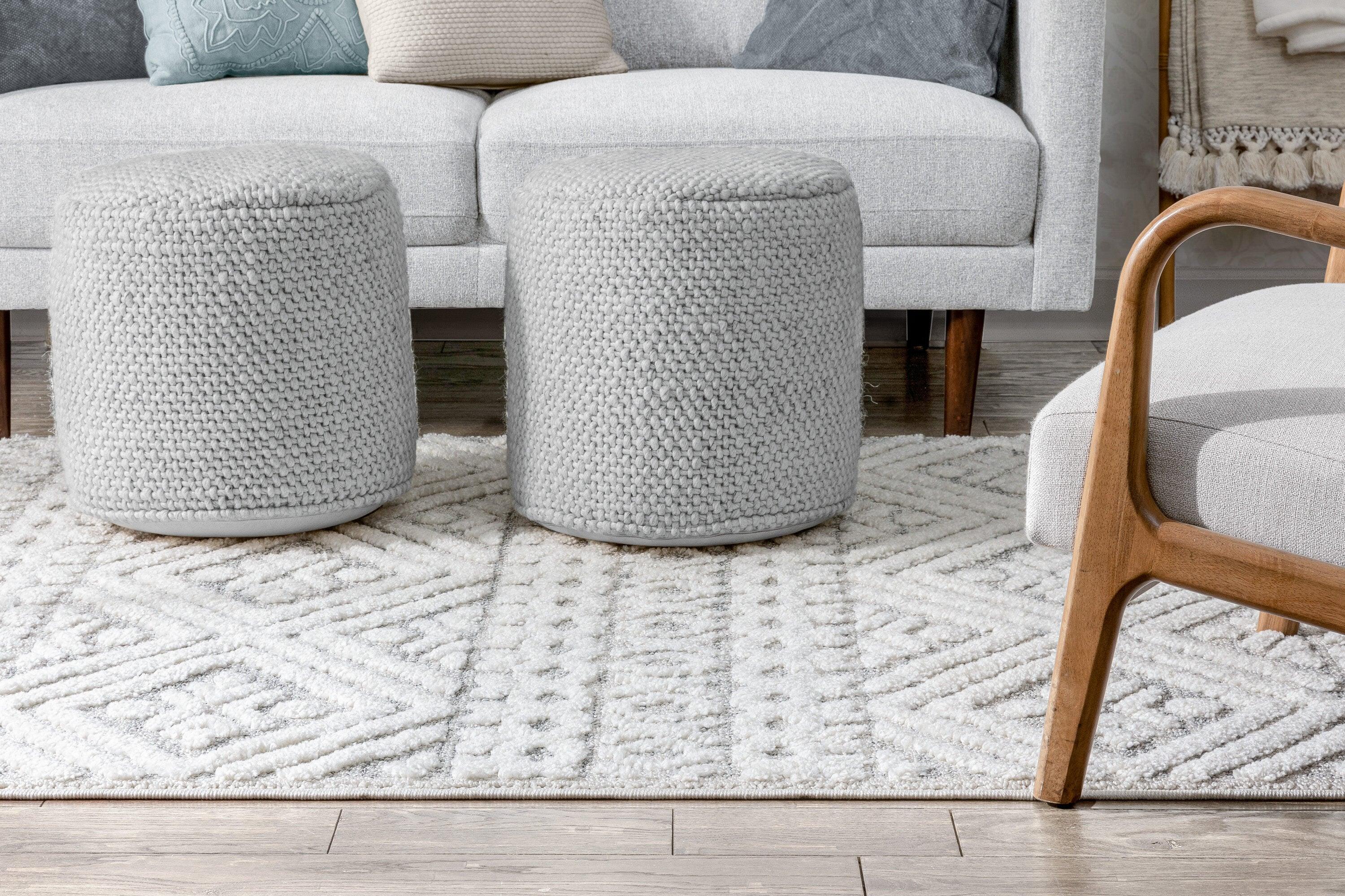 Well Woven Salem Eliana Tribal Geometric Chevron pattern Cream High-Low Textured 5'3" x 7'3" Area Rug