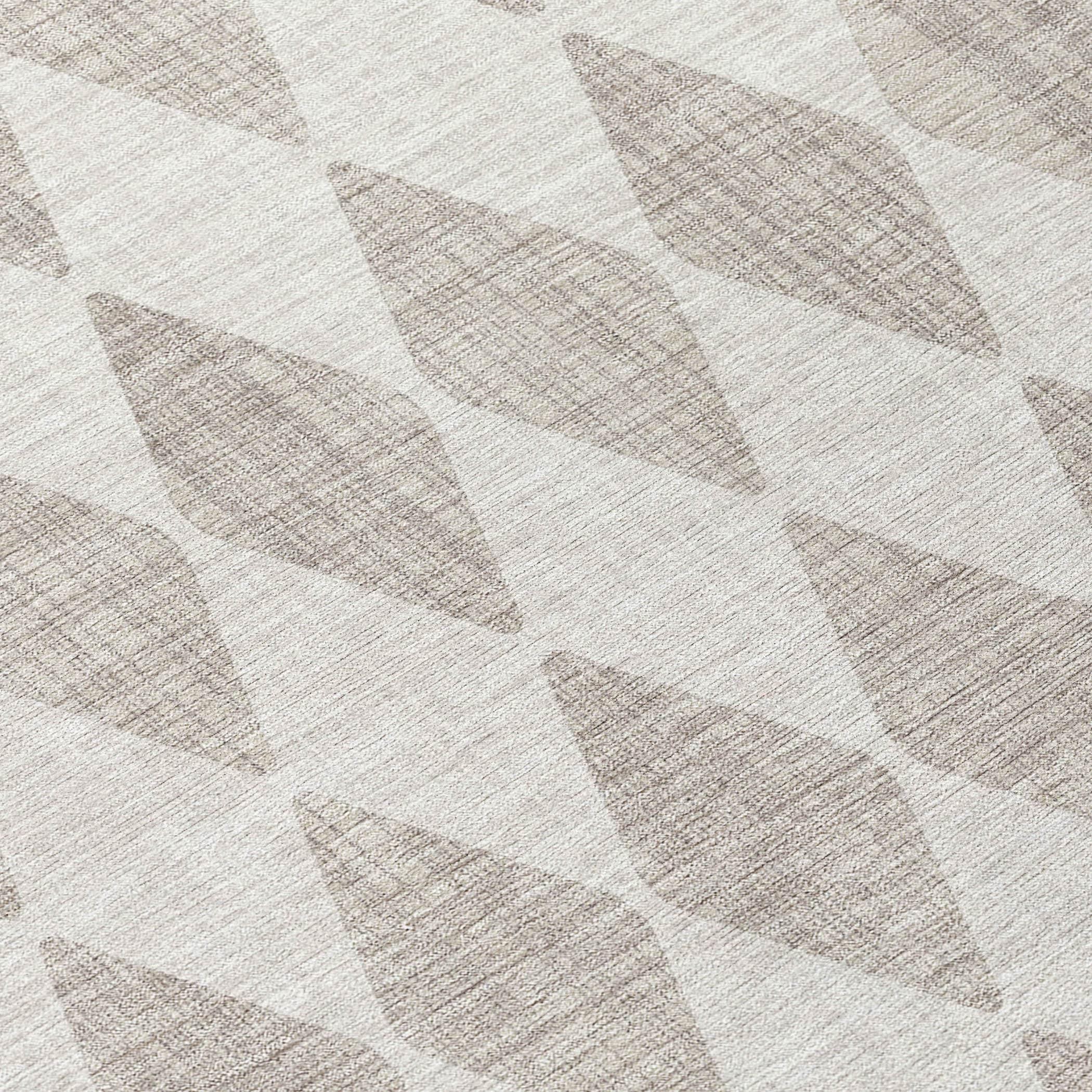 Addison Rugs Chantille Indoor/Outdoor Transitional Diamonds Beige Washable Rectangle Rug, 1'8" x 2'6"