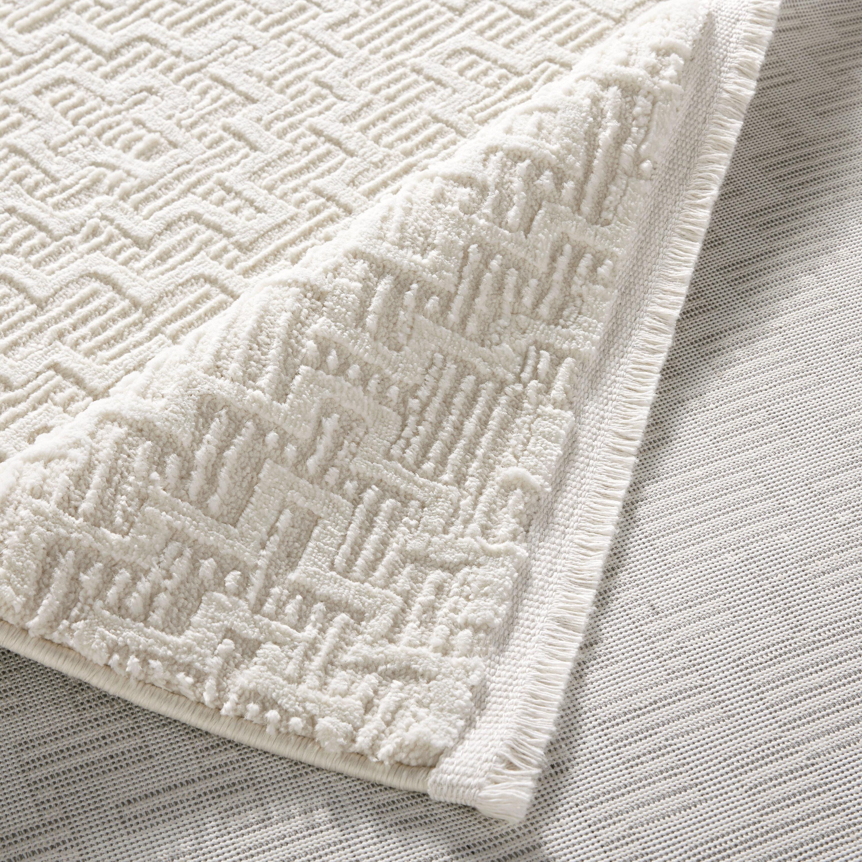 Town & Country Living TOWN & COUNTRY LUXE Tretta Modern Geo Area Rug with Plush High-Low Texture, Ivory