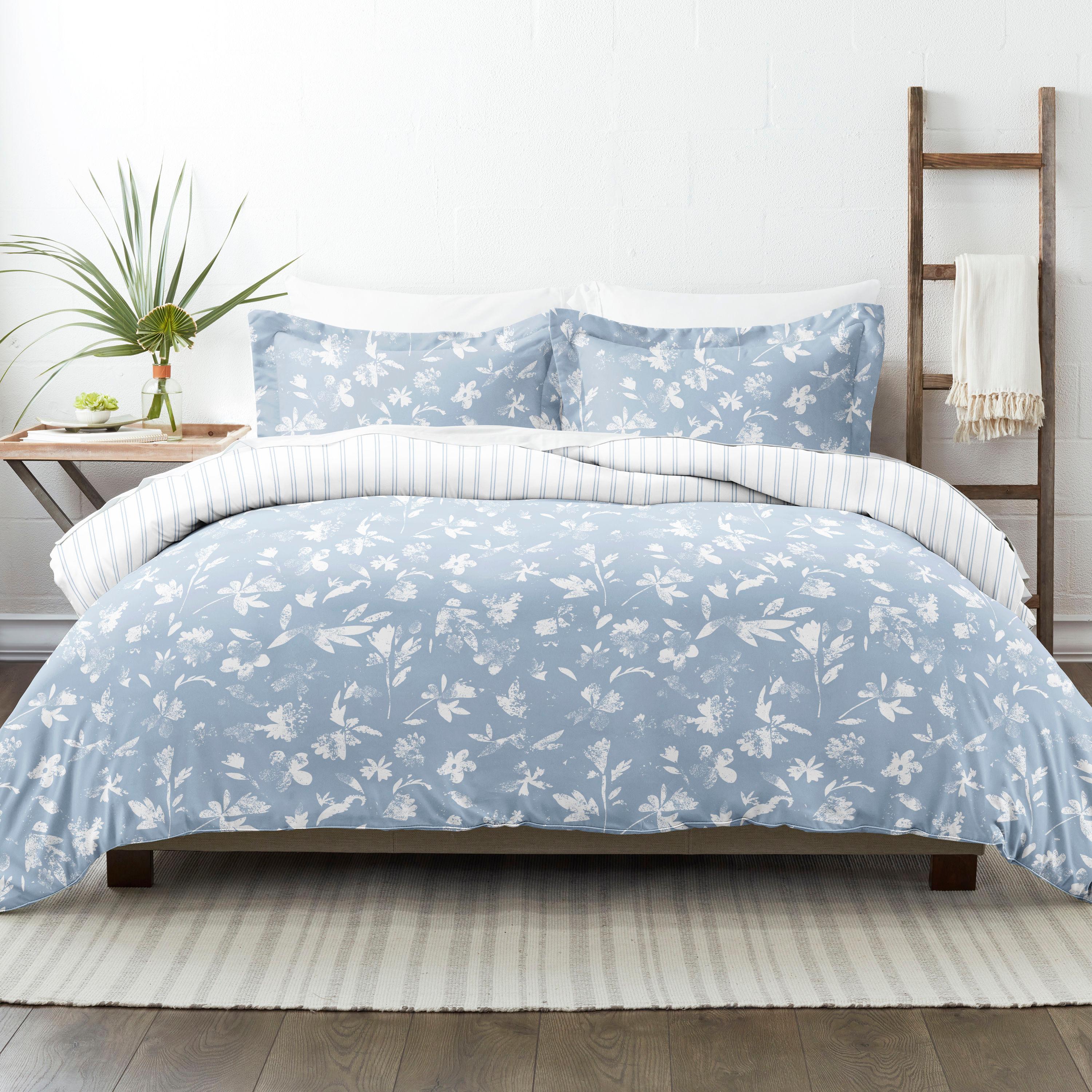 Soft Country Home Pattern Reversible Duvet Cover Set