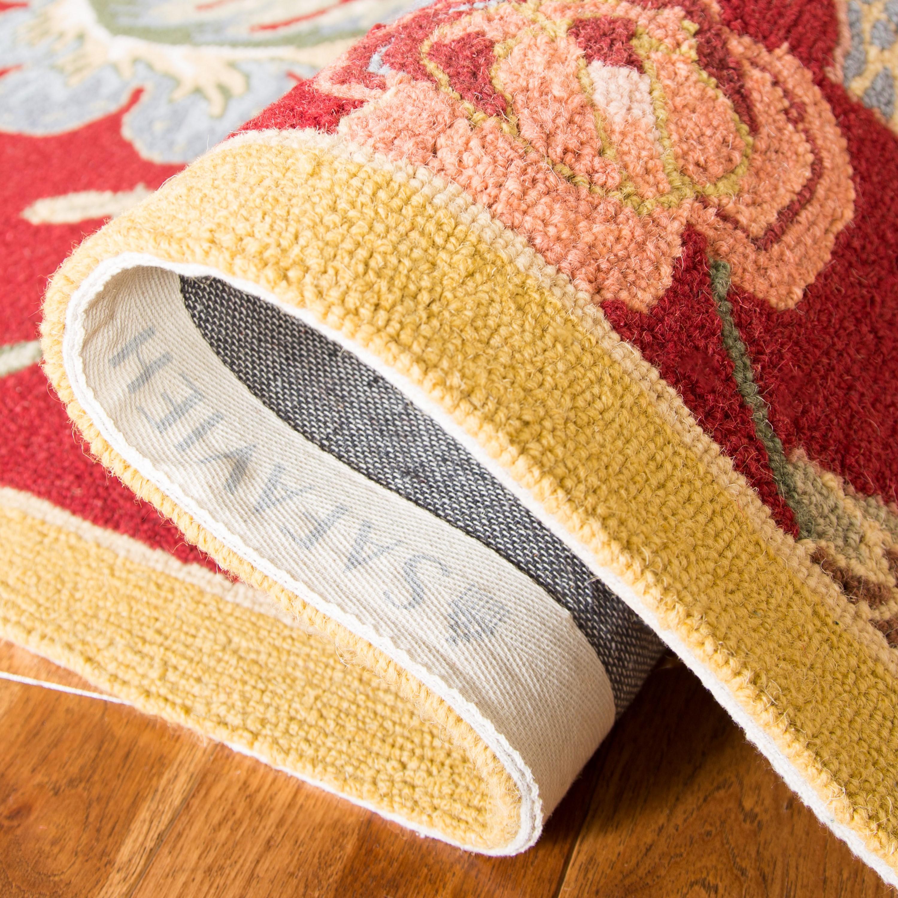 Safavieh Chelsea Hand Hooked Wool Floral Rug
