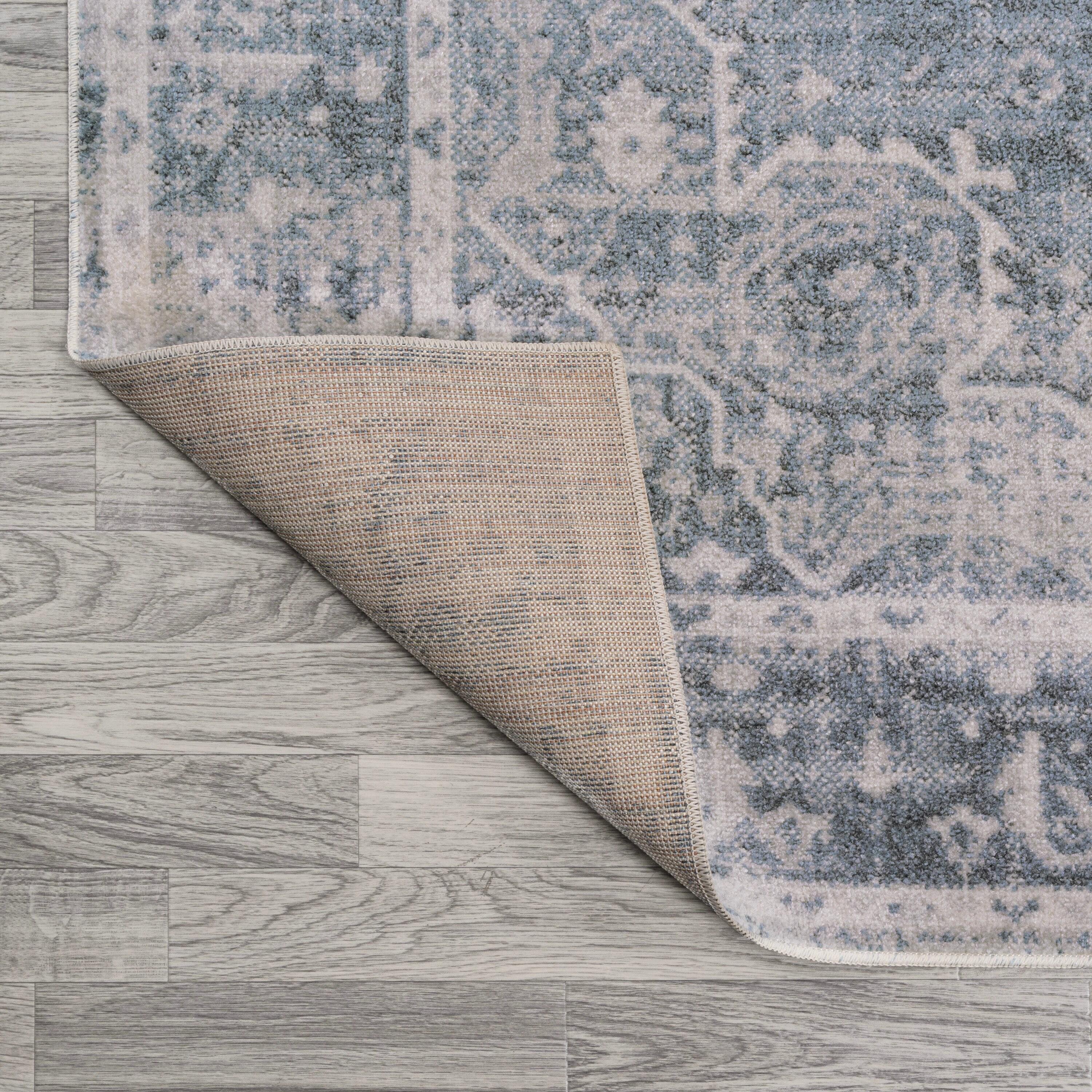 JONATHAN Y Shaii Global Medallion Low-Pile Machine-Washable Blue/Light Gray 4 ft. x 6 ft. Area Rug