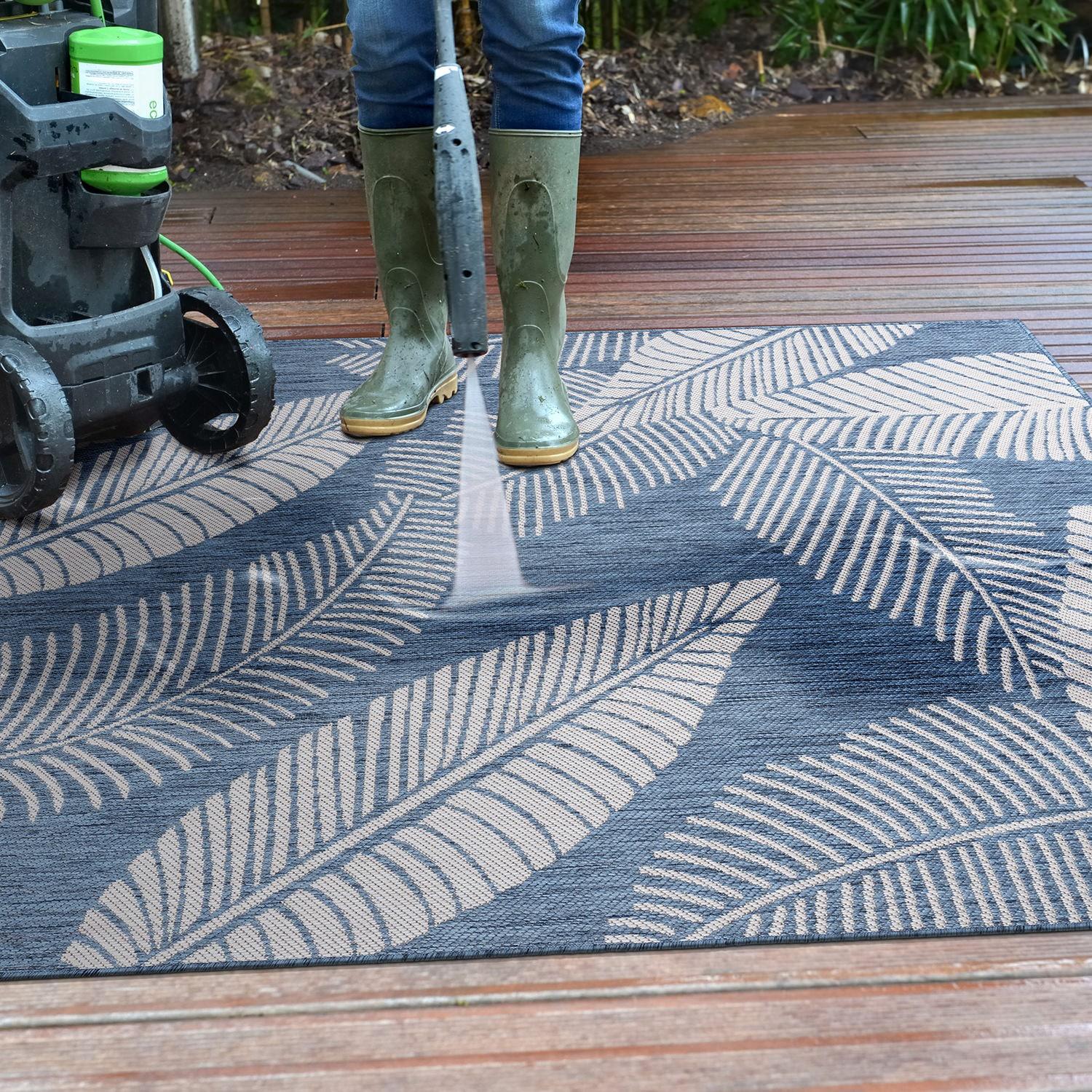 World Rug Gallery Distressed Palm Leaves Textured Flat Weave Indoor/Outdoor Area Rug - BLUE 7'10"X10'