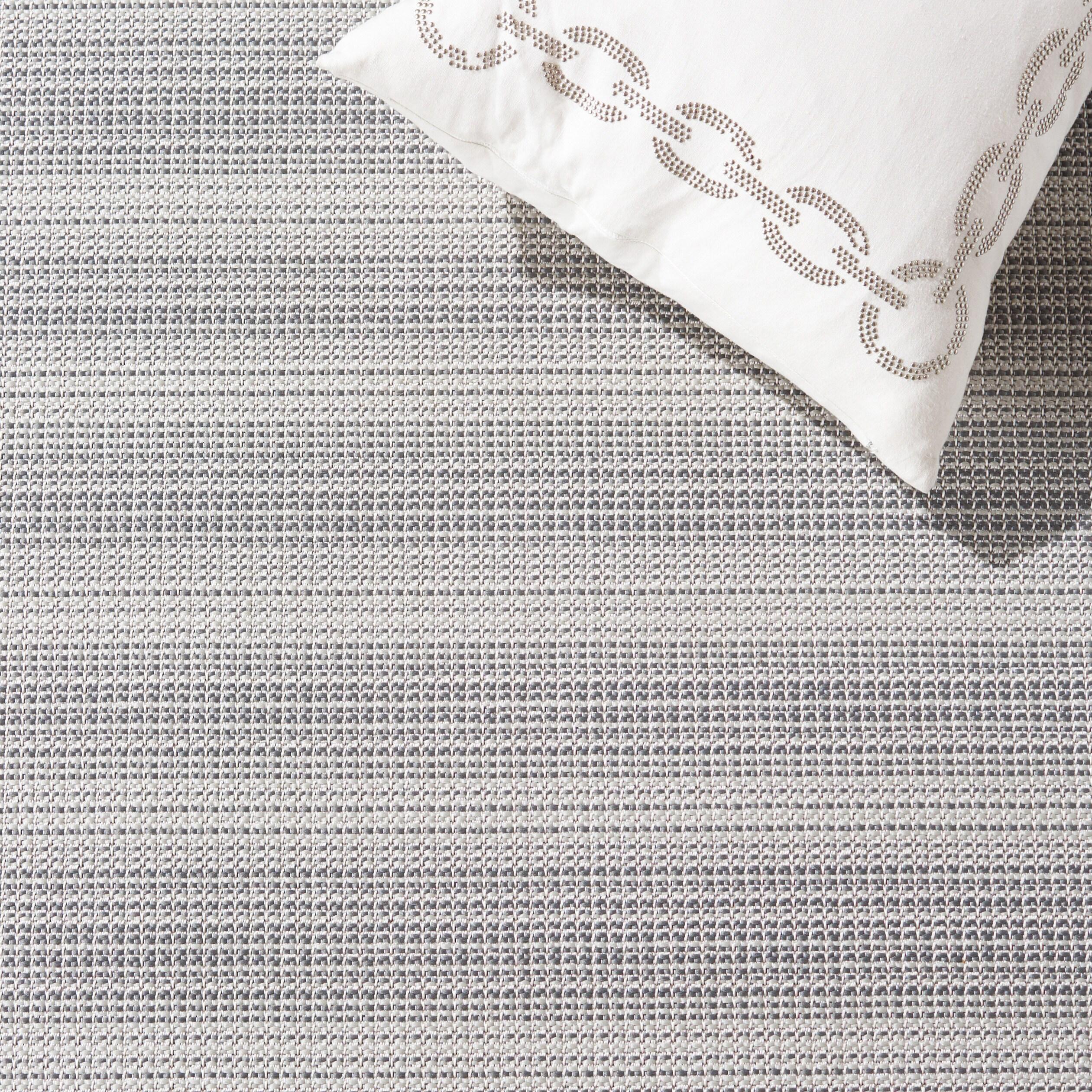 Hampton HTN231 Power Loomed Indoor/Outdoor Area Rug - Gray - 4'x6' - Safavieh.