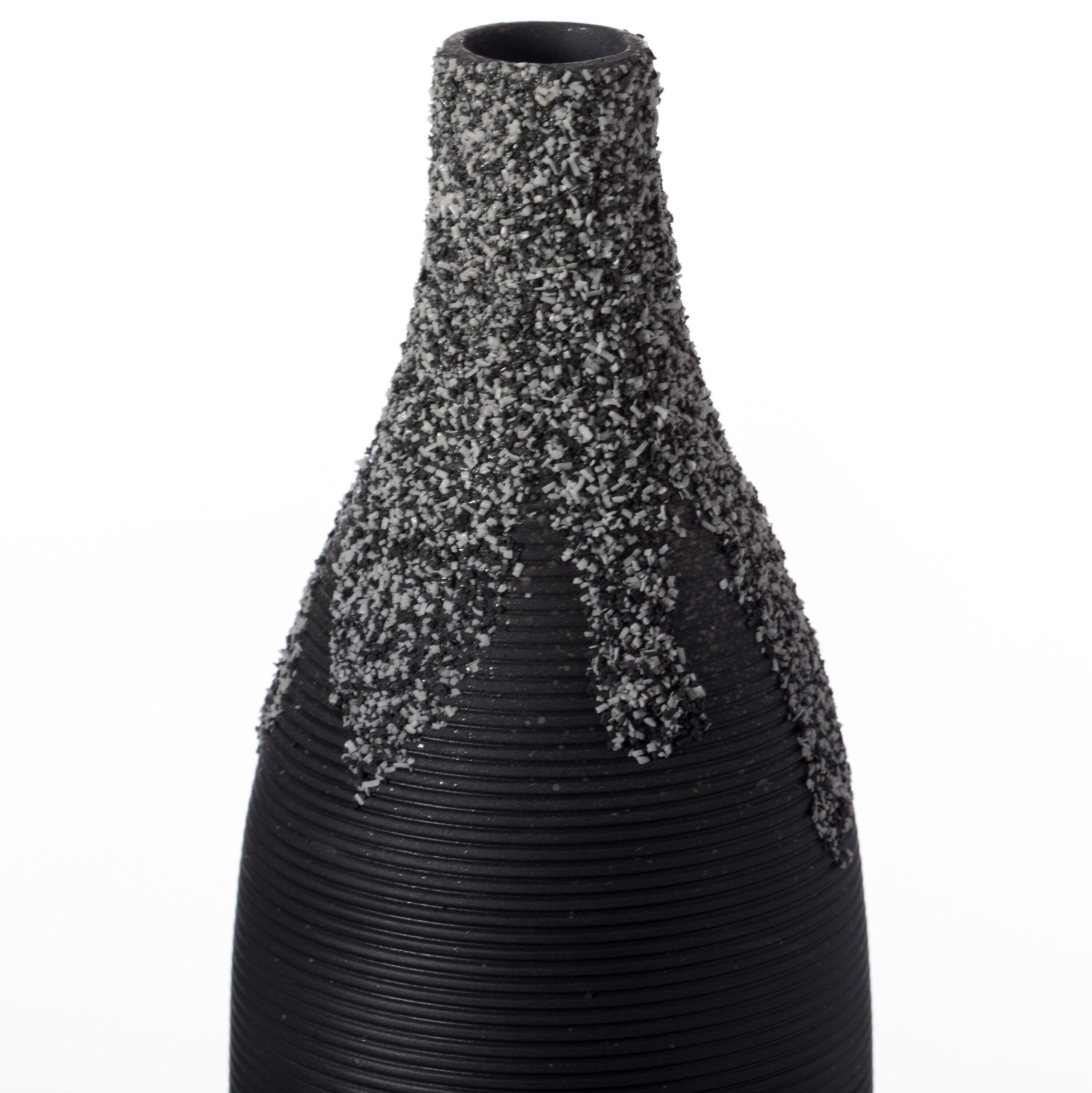 Uniquewise 9 Inch Modern Decorative Ceramic Table Vase Ripped Design Bottle Shape Flower Holder, Black