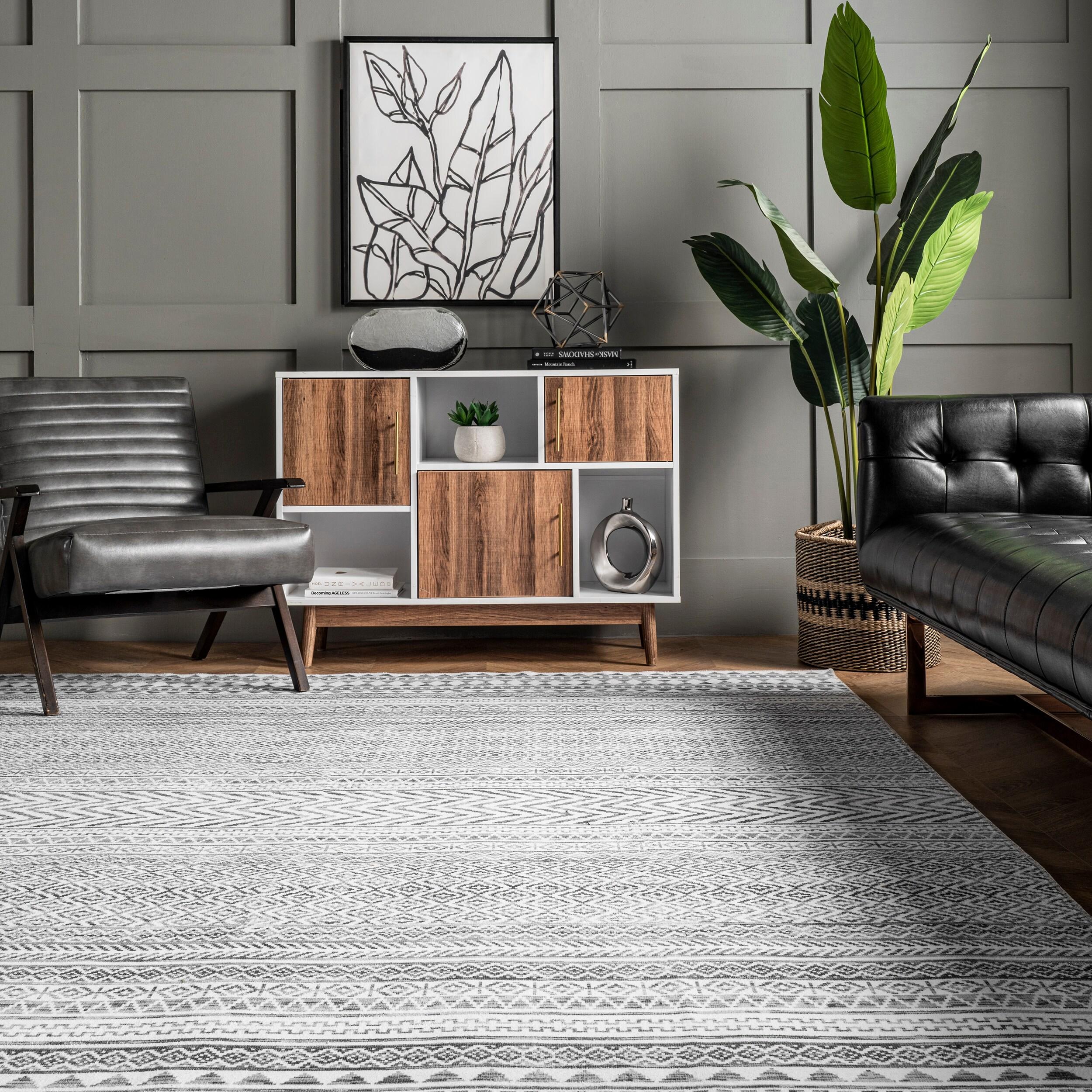 Nuloom Kira Pet Friendly Machine Washable Geometric Area Rug, Runner 2' 6" x 8', Grey