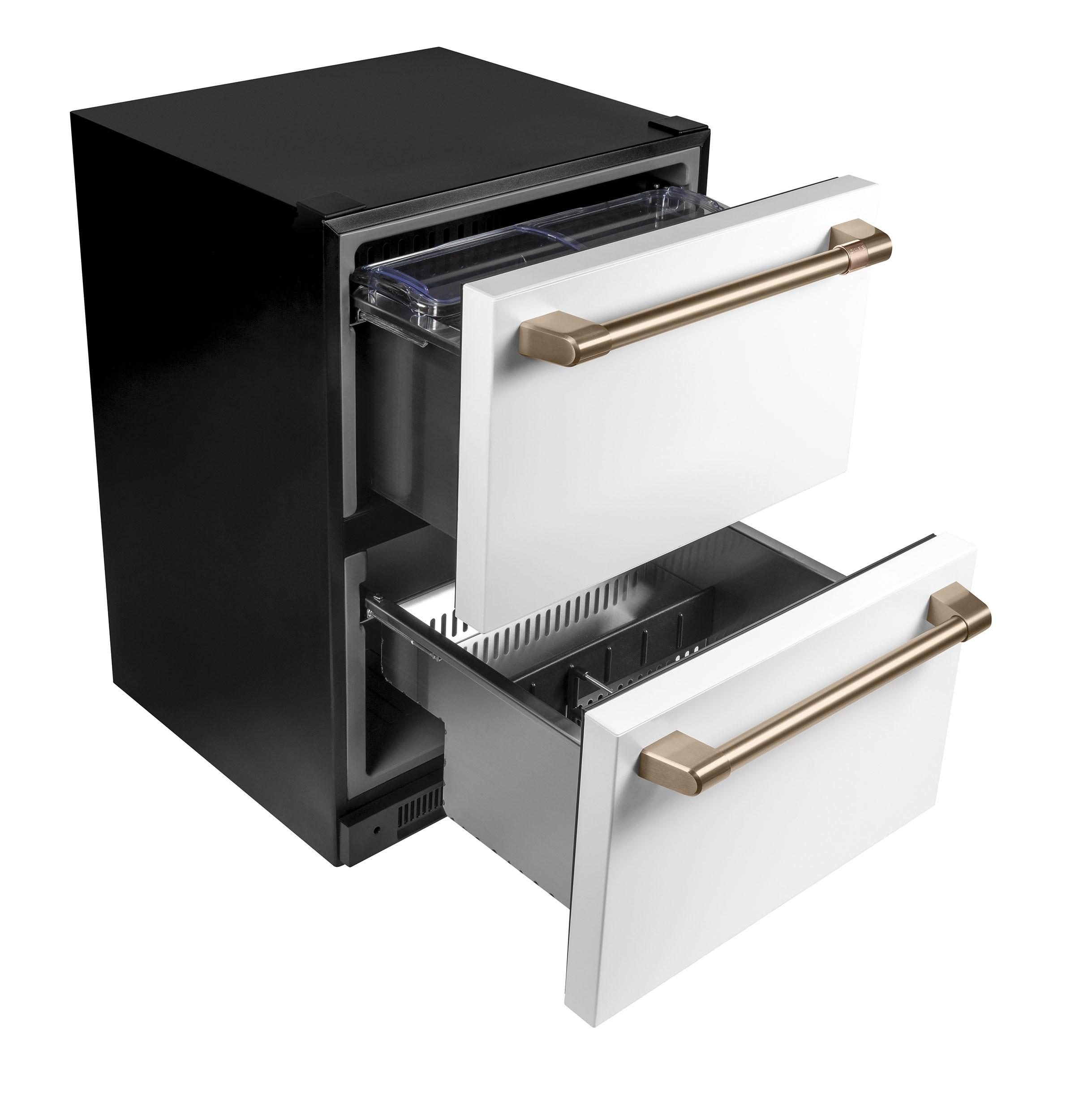 5.7 cu. ft. Undercounter Mini Fridge