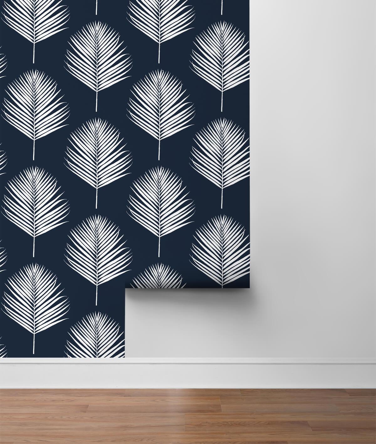 Luxe Haven Peel & Stick Floral Roll