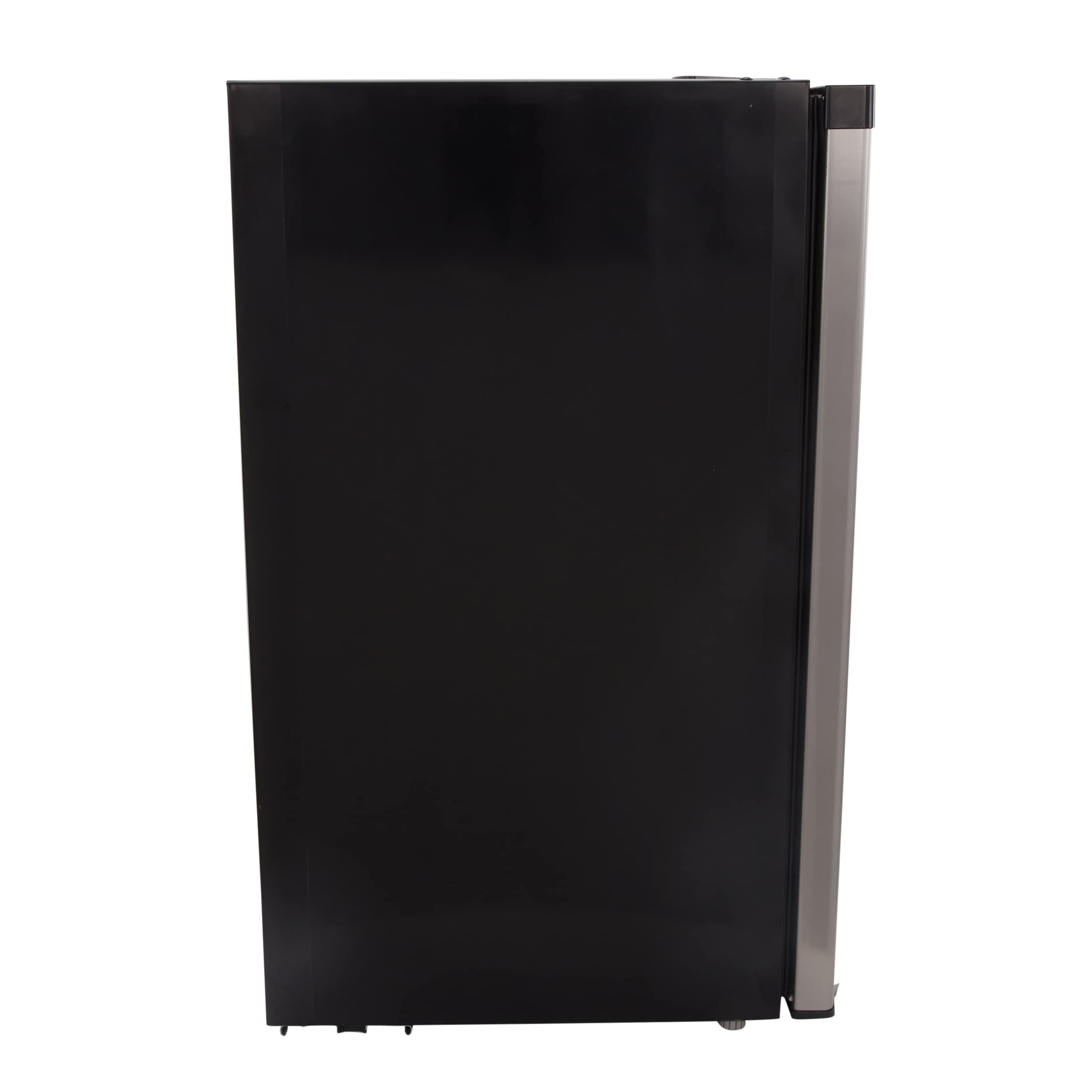 Sunpentown UF-304SSA 33.75 x 19.375 x 21.125 in. Energy Star 3.0 cu. ft. Upright Freezer, Stainless Steel