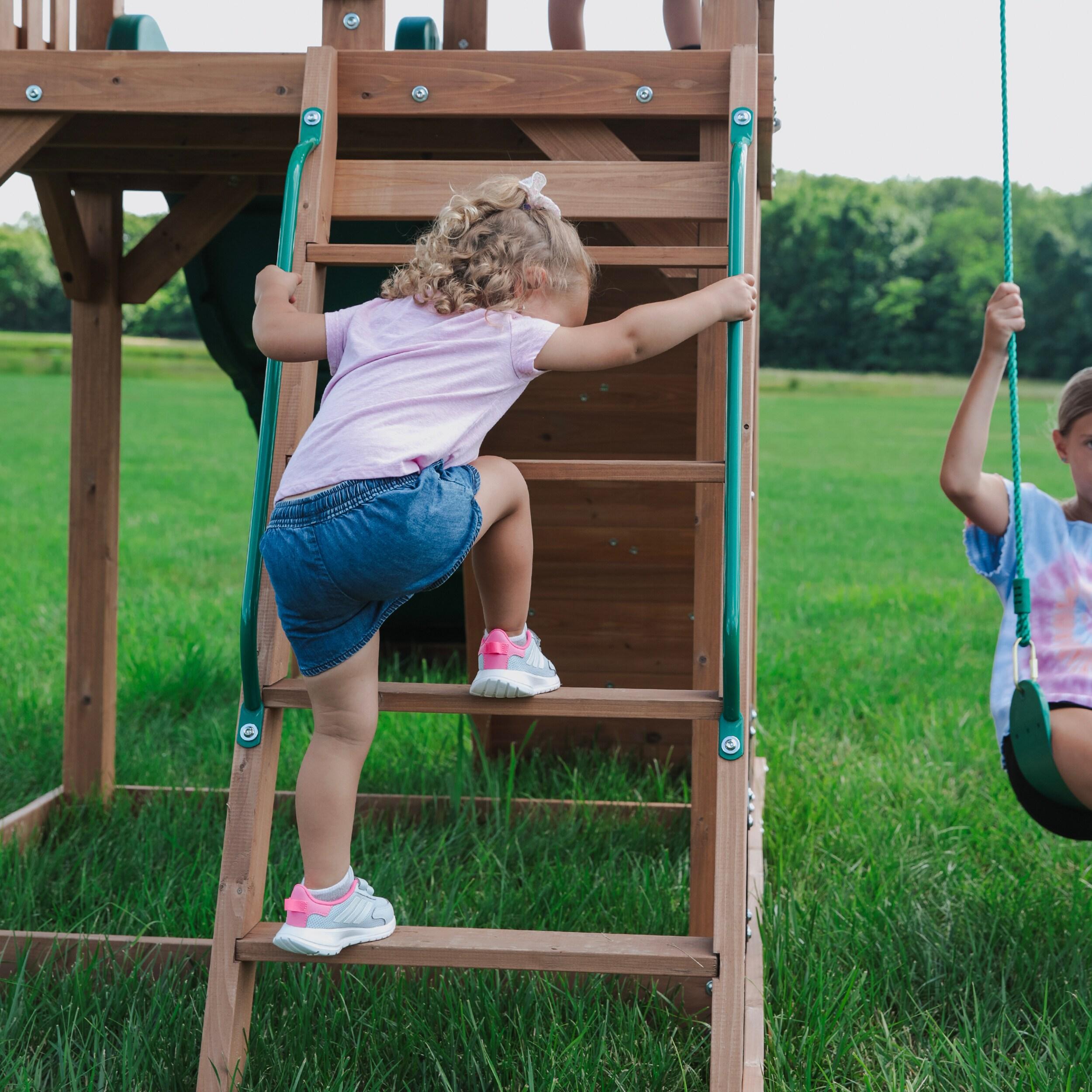 Backyard Discovery Lightning Ridge Swing Set