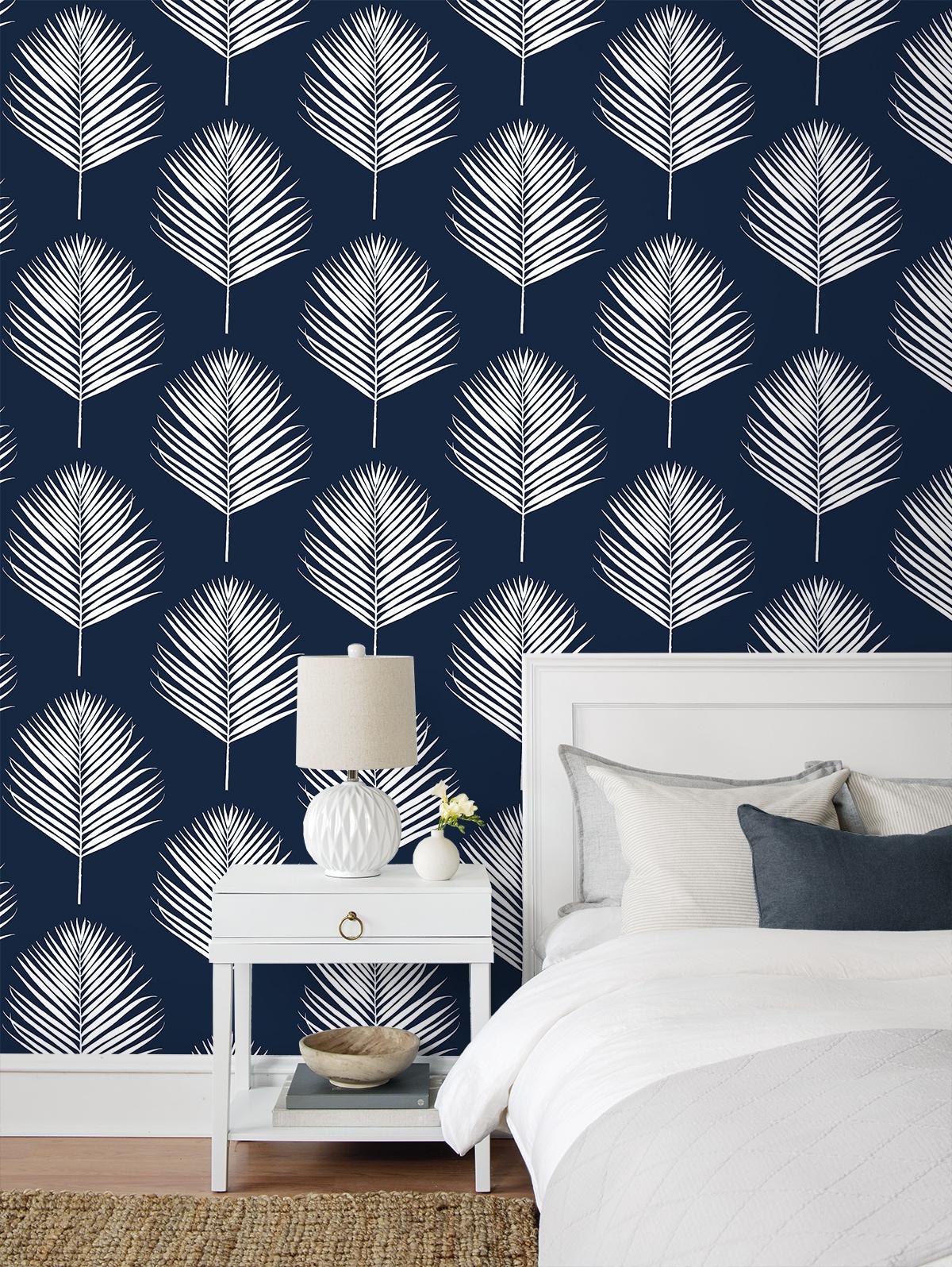 Luxe Haven Peel & Stick Floral Roll