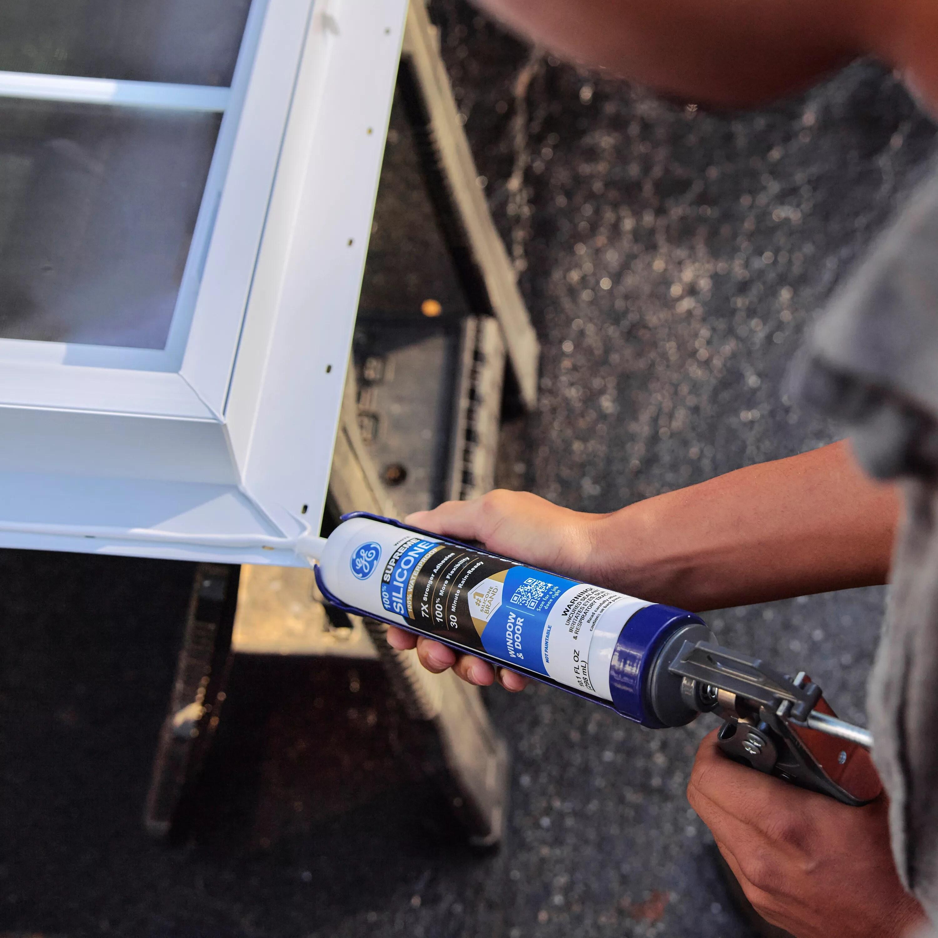 GE Supreme Silicone Window & Door Sealant, Pack of 1, Clear 10.1 fl oz Cartridge