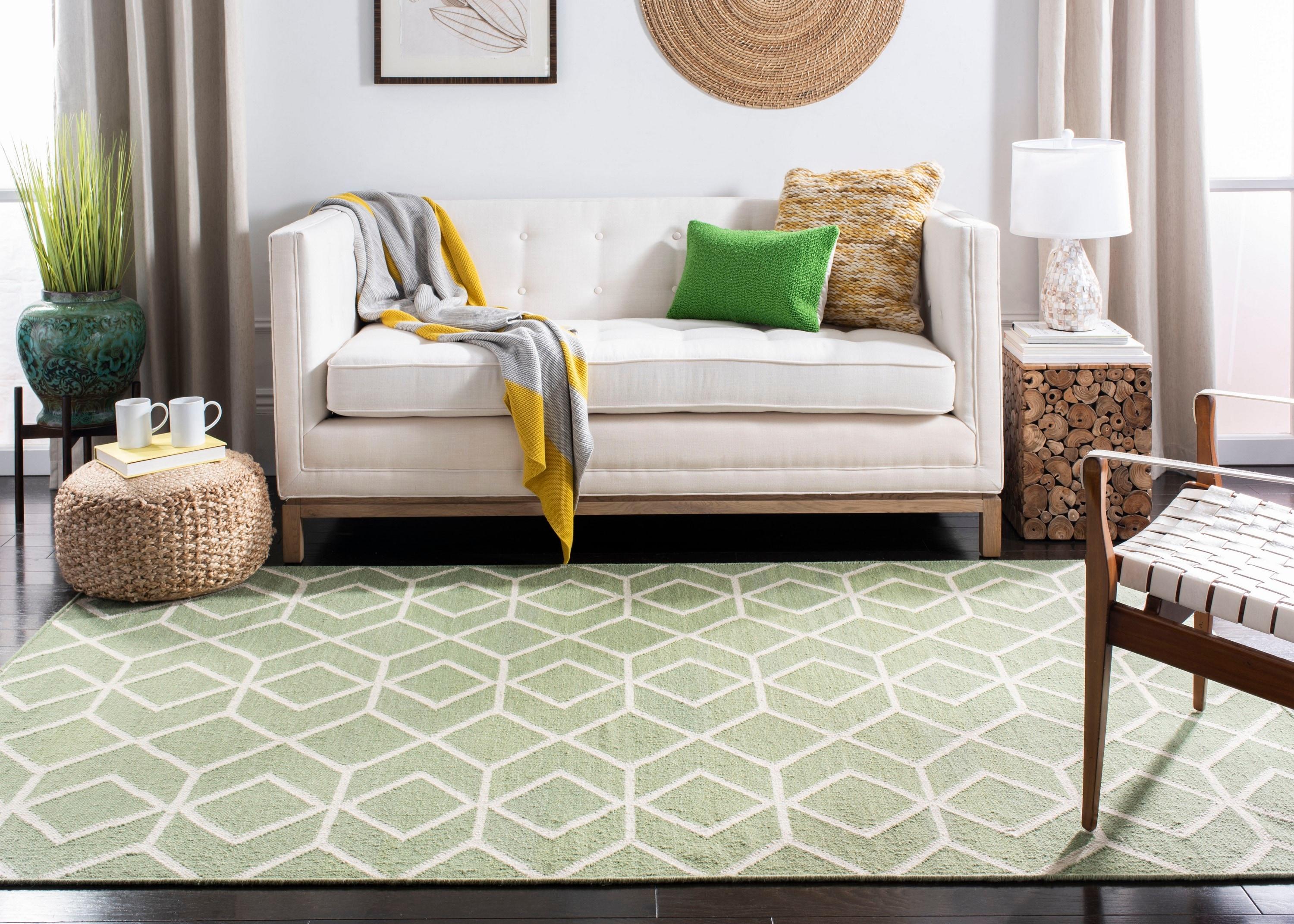SAFAVIEH Dhurrie Addison Geometric Moroccan Wool Runner Rug, Sage/Ivory, 2'6" x 8'