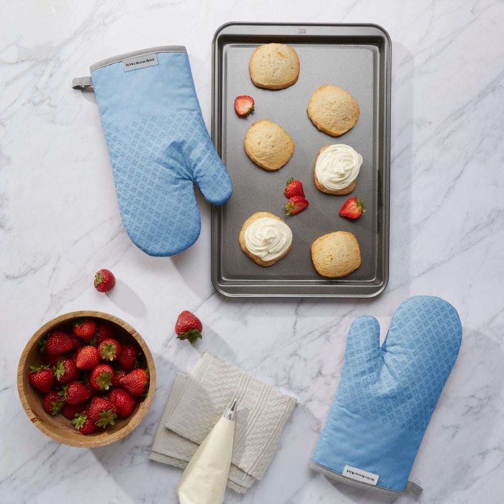 KitchenAid Asteroid Solid Textured Oven Mitt