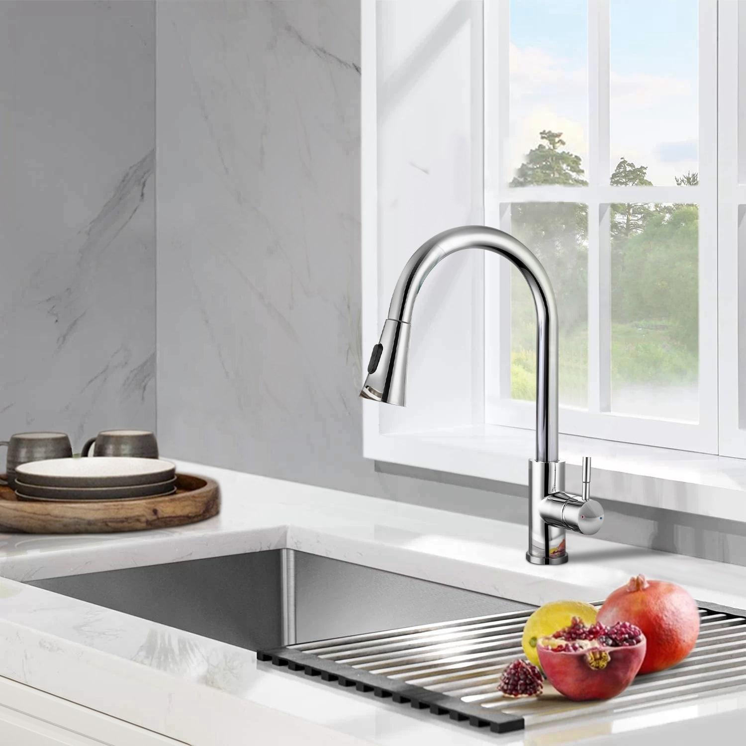 Chrome Single Handle Pull-Down Spray Kitchen Faucet