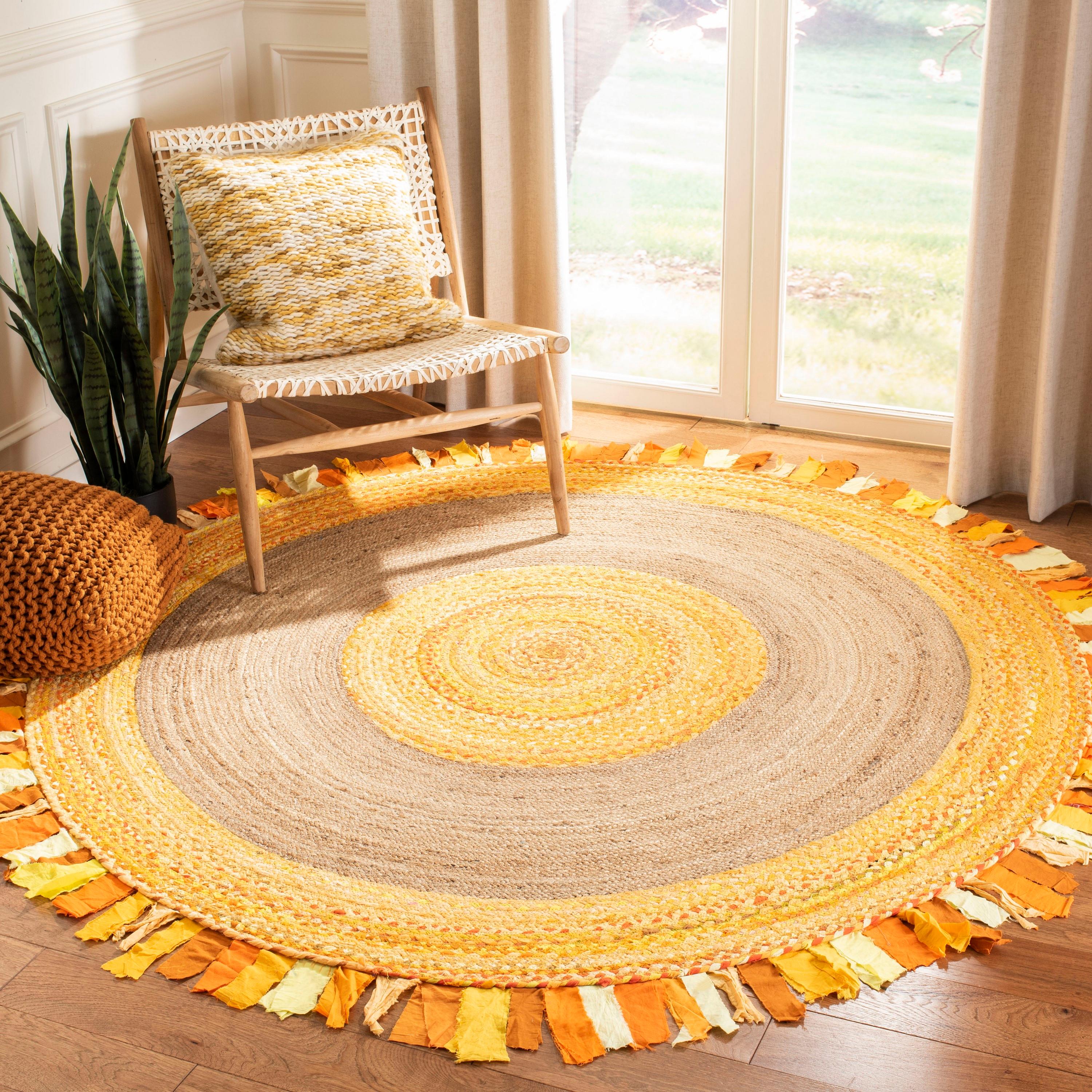 SAFAVIEH Cape Cod Susan Striped Area Rug, Gold/Natural, 6' x 6' Round