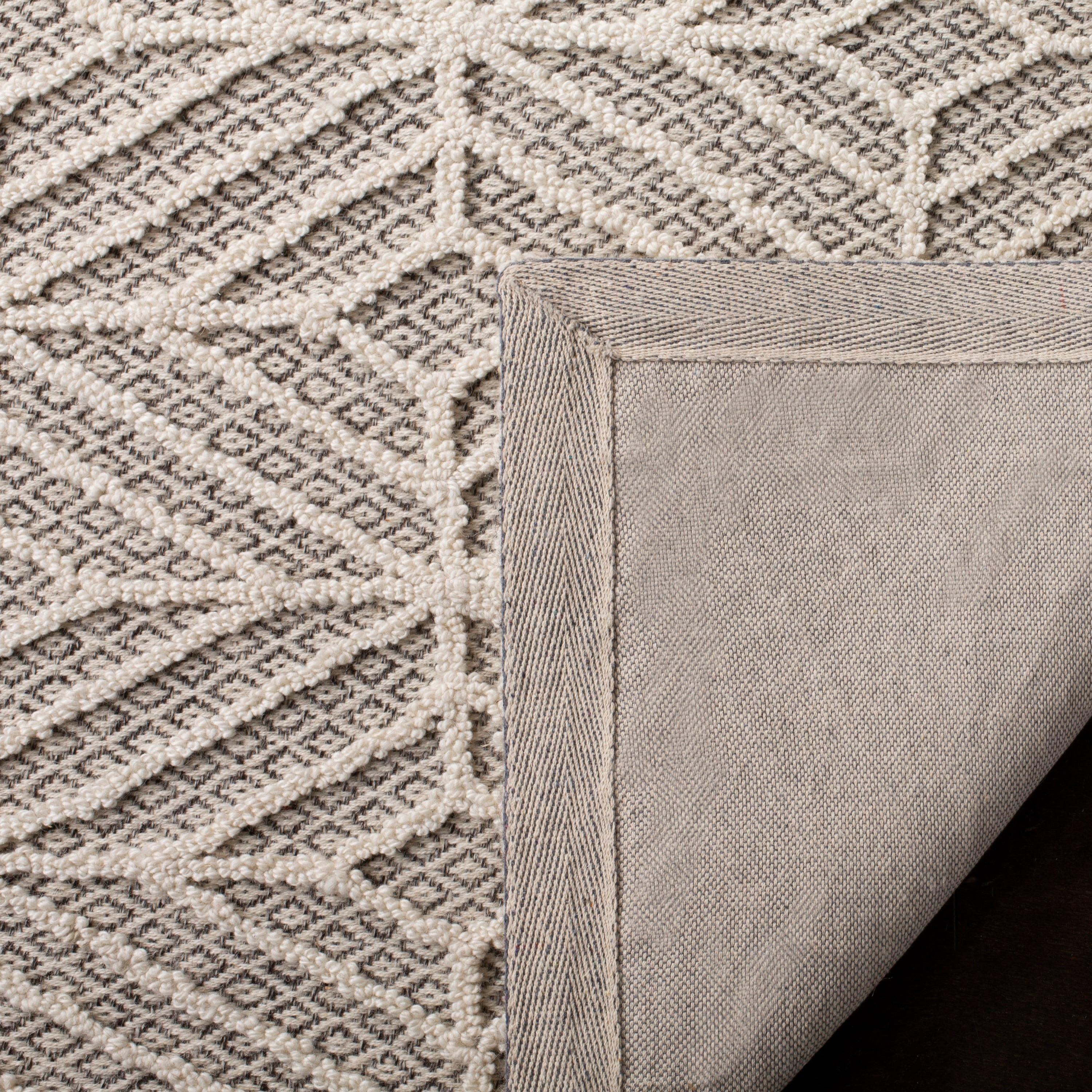 Trace TRC212 Hand Tufted Accent Rug - Ivory/Black - 2'3"x4' - Safavieh.